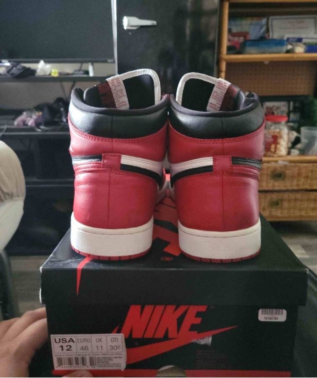 Jordan Brand Jordan 1 retro high homage to home Size US 12 / EU 45 - 4 Thumbnail