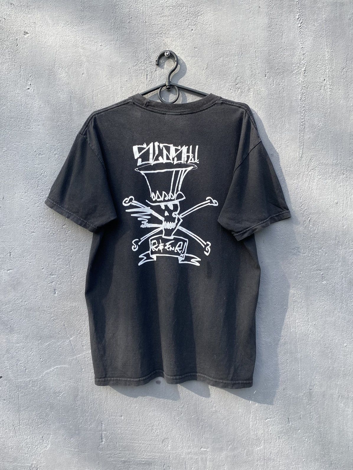 Band Tees Vintage SLASH from GUNS N ROSES Faded Band T Shirt Medium Size US M / EU 48-50 / 2 - 5 Thumbnail