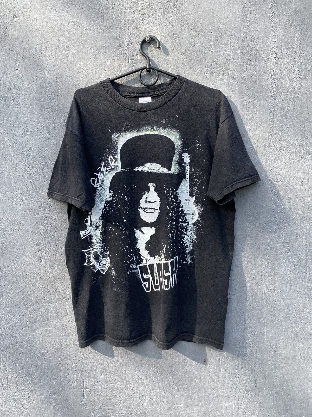 Band Tees Vintage SLASH from GUNS N ROSES Faded Band T Shirt Medium Size US M / EU 48-50 / 2 - 1 Thumbnail