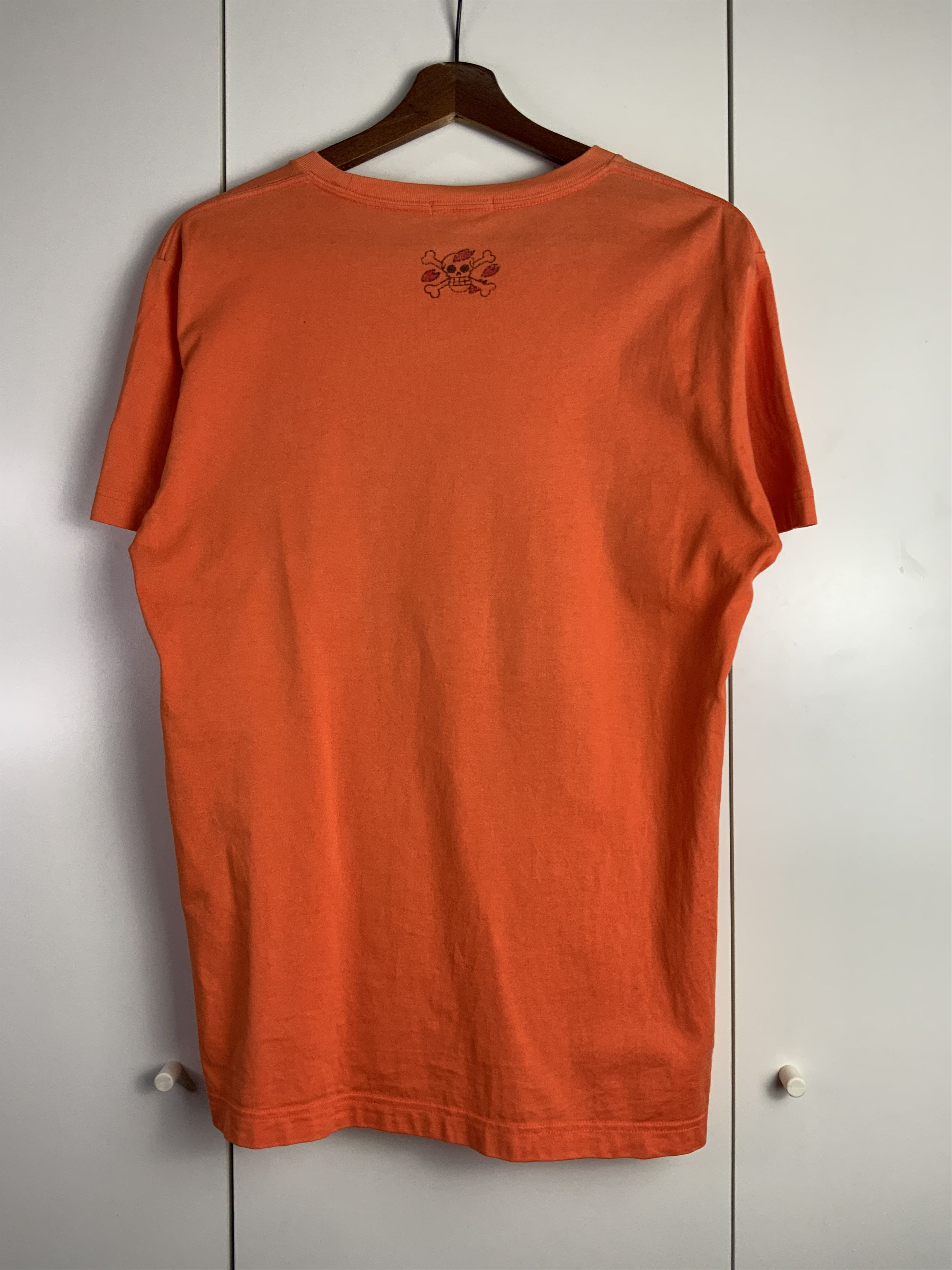 One Piece Tony Tony Chooper x Uniqlo One Piece Tee Size US M / EU 48-50 / 2 - 2 Thumbnail