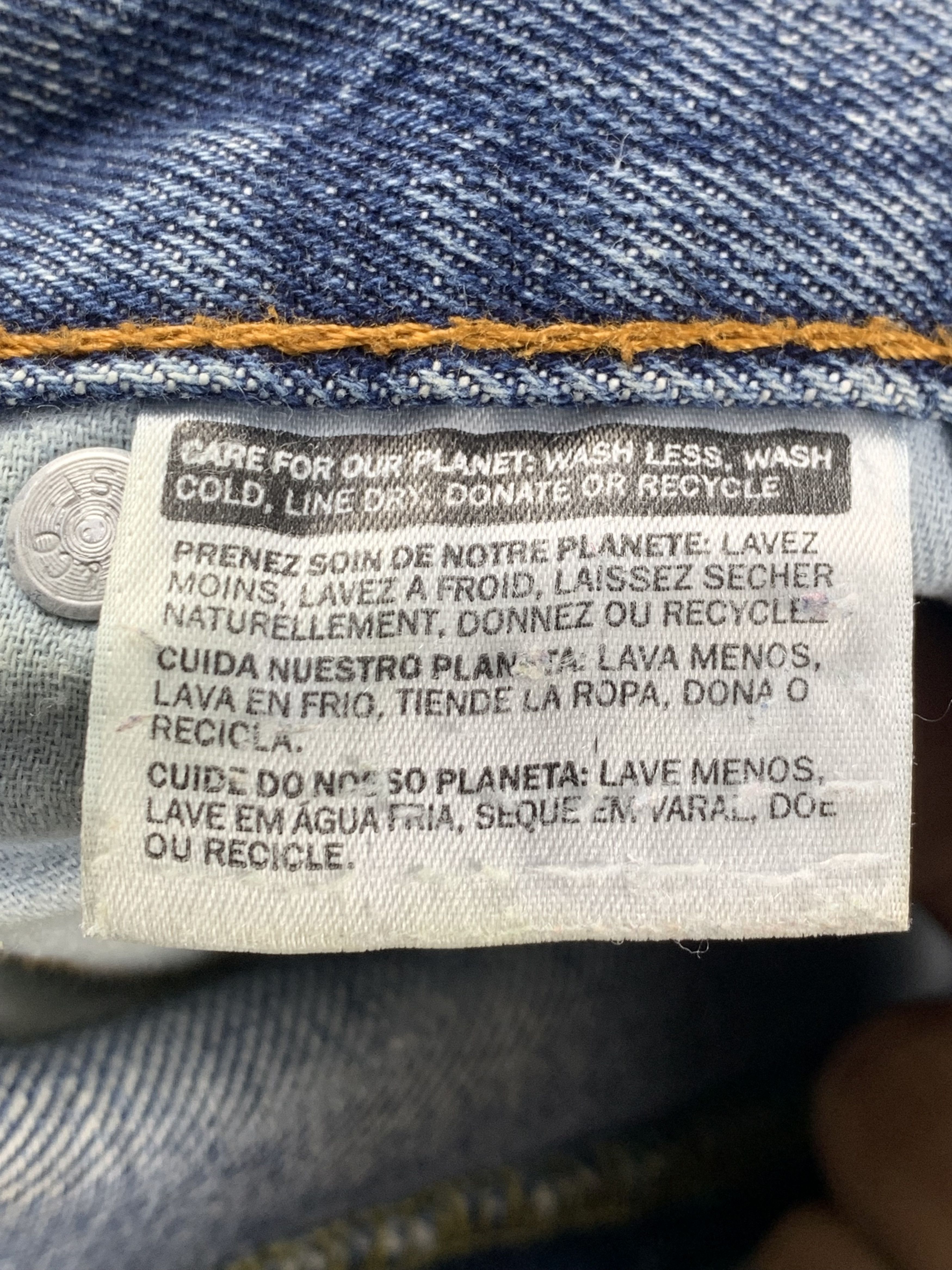 Levi's Vintage Levis 505 Faded Blue Jeans DP2108 Size US 35 - 5 Thumbnail