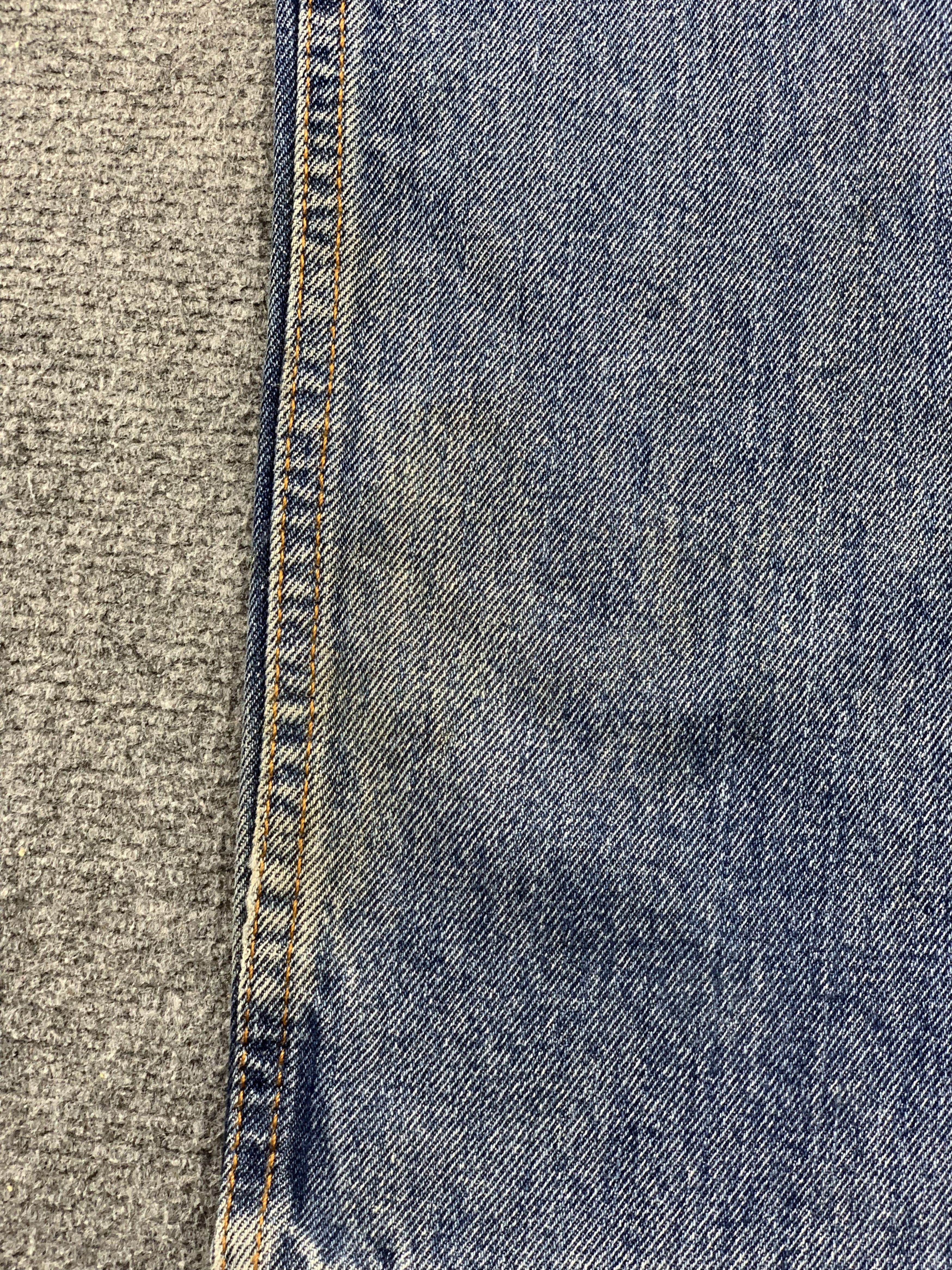 Levi's Vintage Levis 505 Faded Blue Jeans DP2108 Size US 35 - 12 Thumbnail