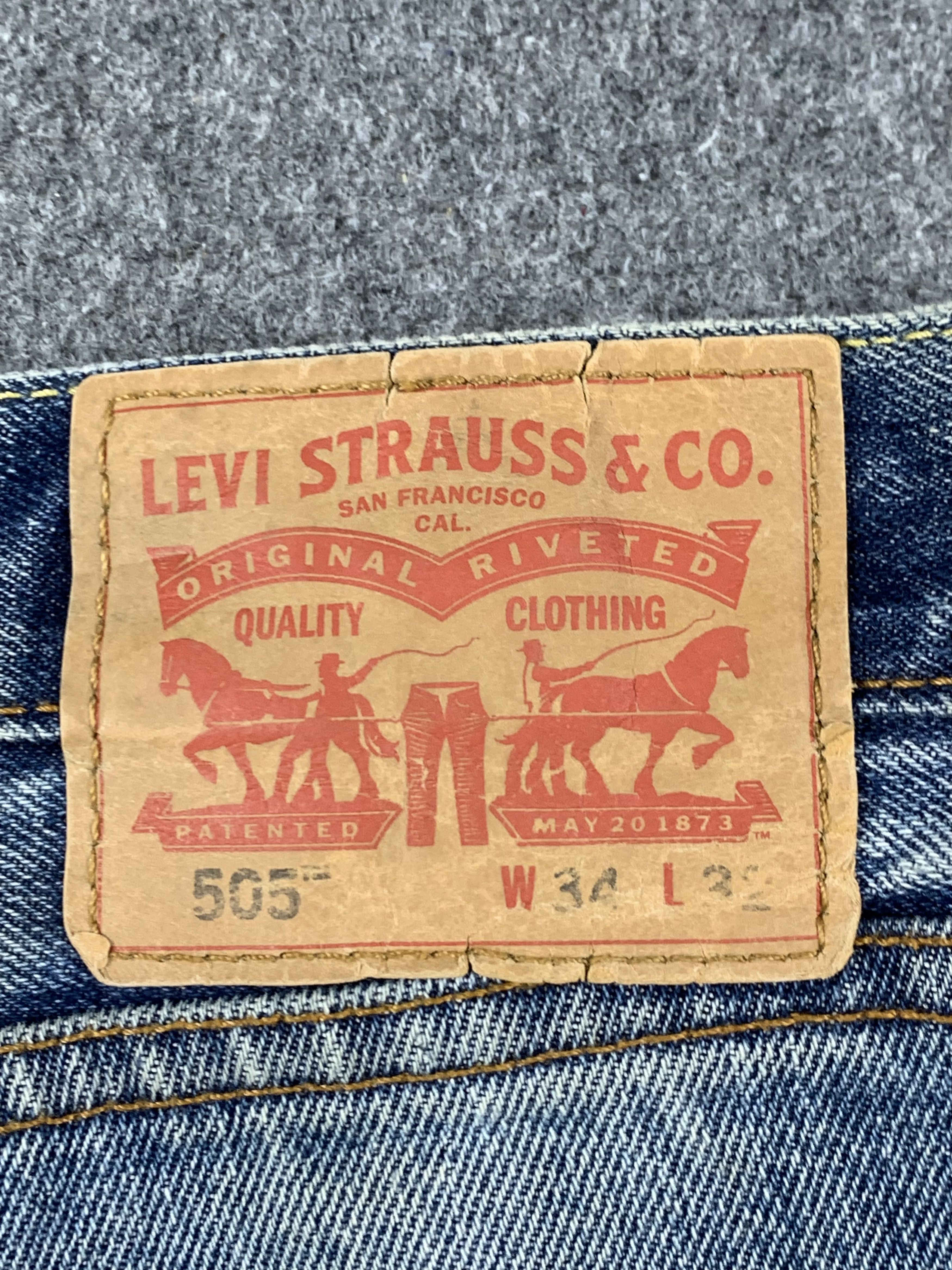 Levi's Vintage Levis 505 Faded Blue Jeans DP2108 Size US 35 - 3 Thumbnail