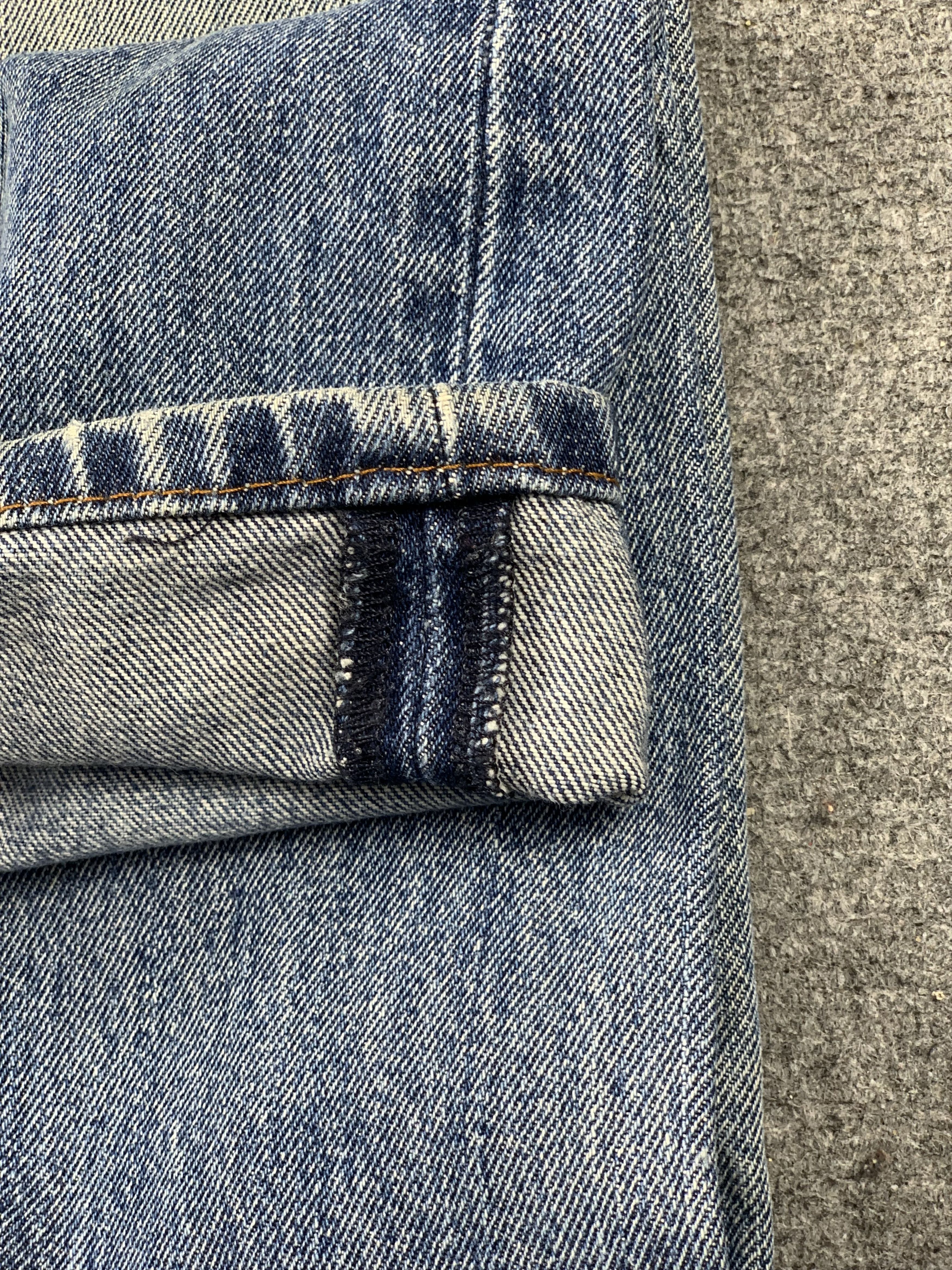 Levi's Vintage Levis 505 Faded Blue Jeans DP2108 Size US 35 - 15 Thumbnail