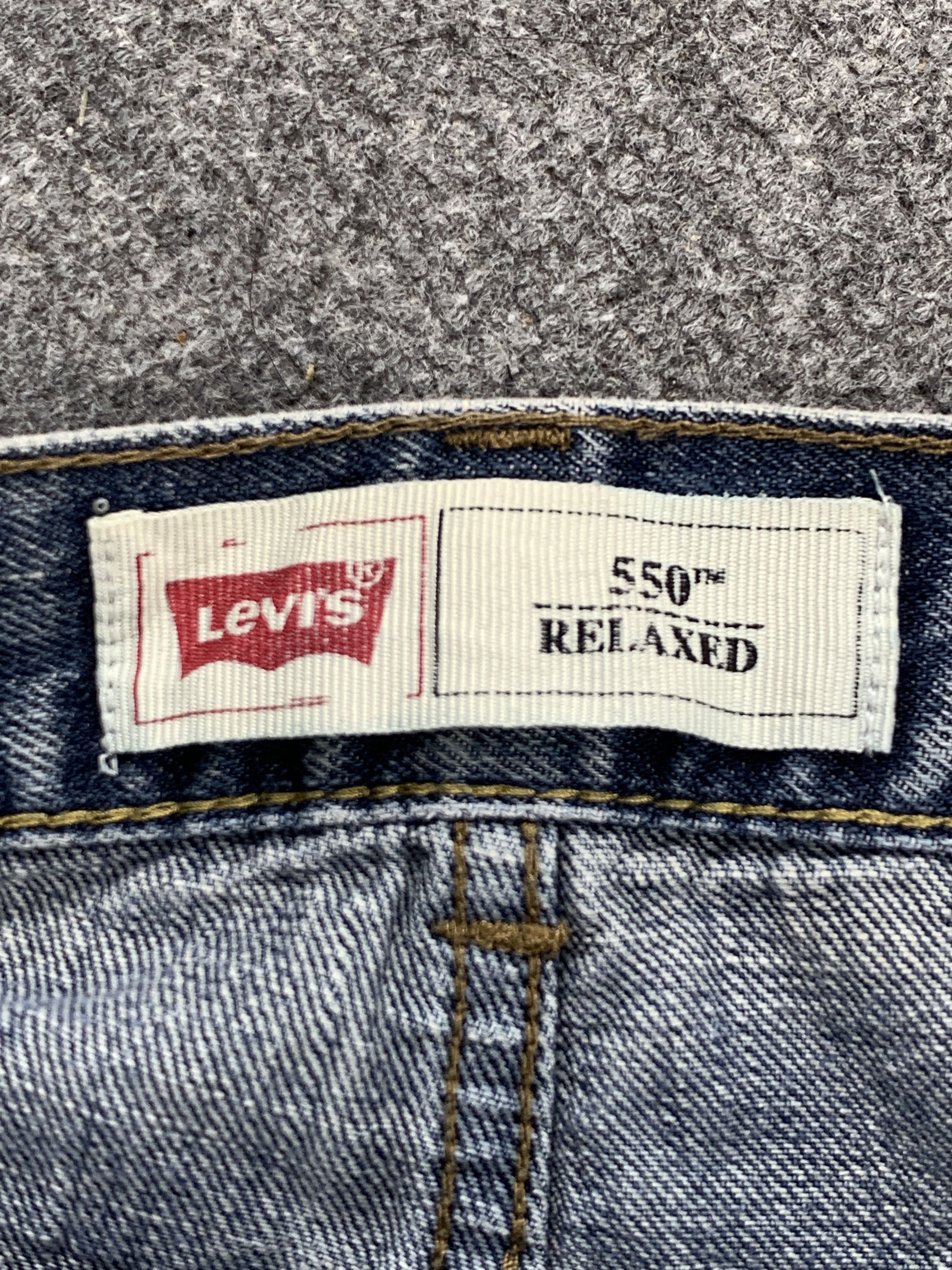 Levi's Vintage Levis 550 Faded Blue Jeans DP2109 Size US 30 / EU 46 - 10 Thumbnail