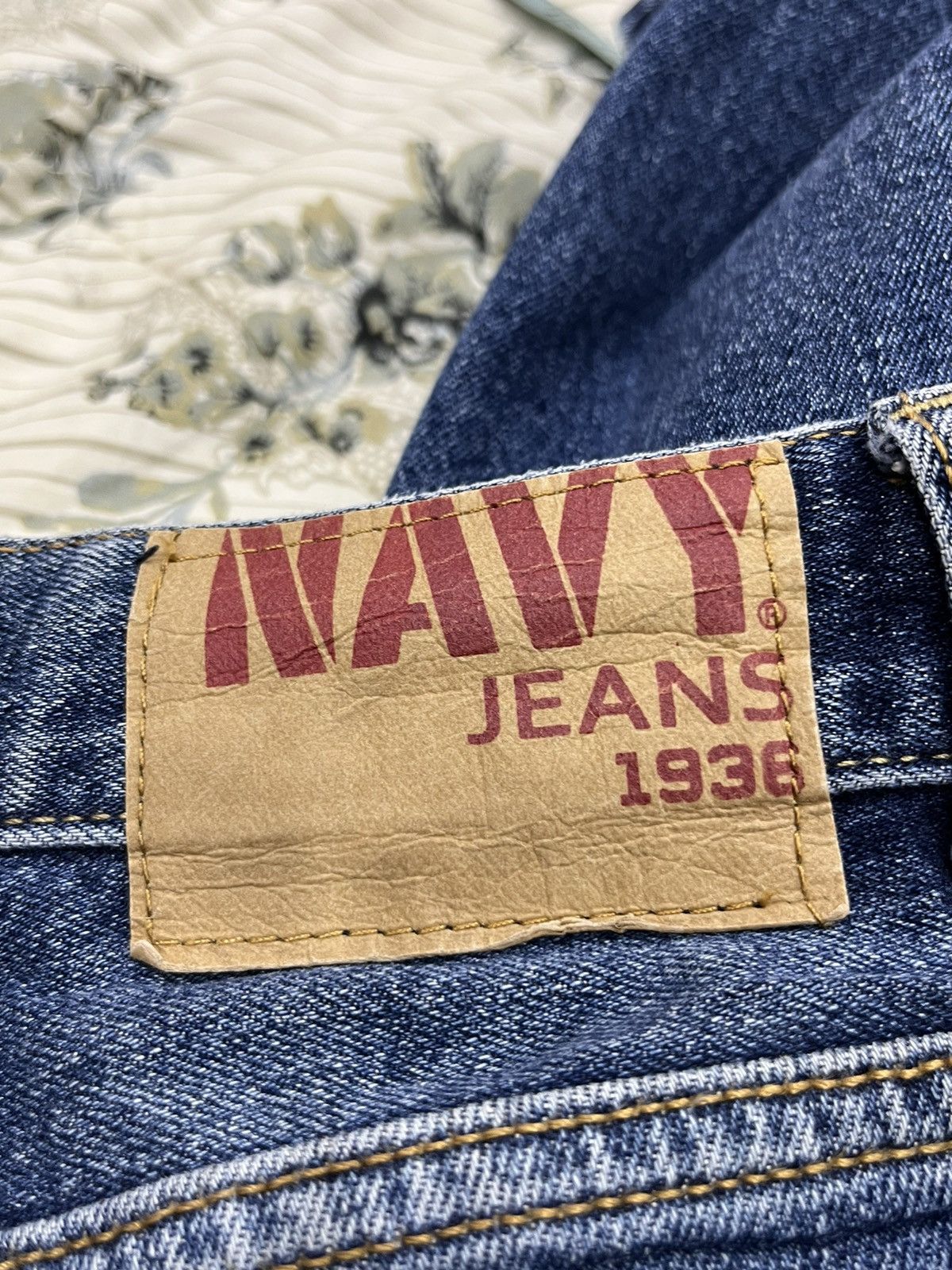 Other (A120). NAVY JEANS DENIM Size US 34 / EU 50 - 13 Thumbnail