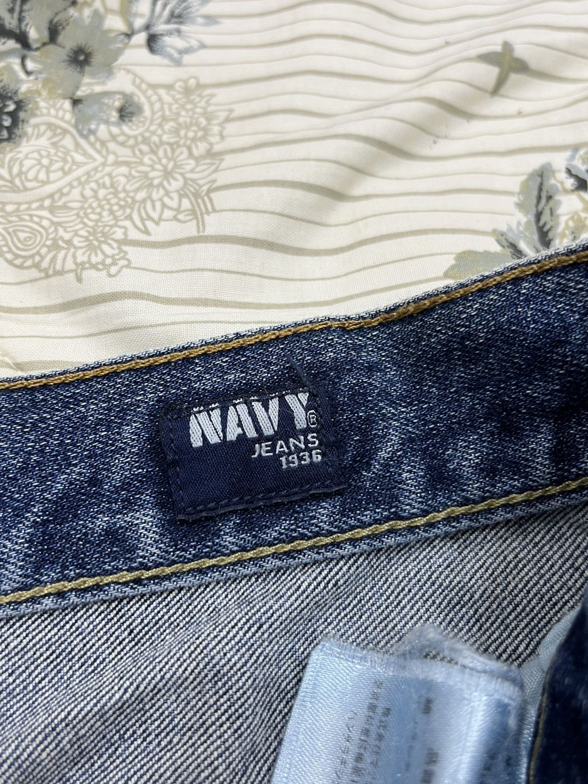 Other (A120). NAVY JEANS DENIM Size US 34 / EU 50 - 16 Thumbnail