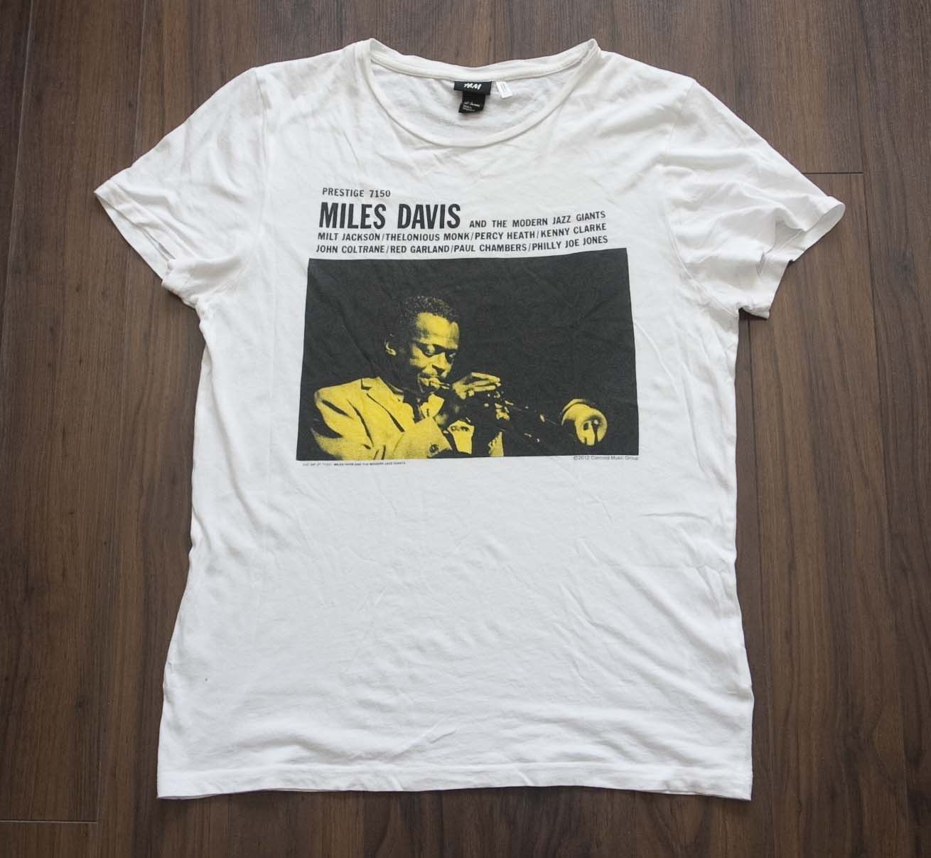 H&M * Miles Davis H&M T Shirt Modern Jazz Giants Album Size M Size US M / EU 48-50 / 2 - 1 Thumbnail