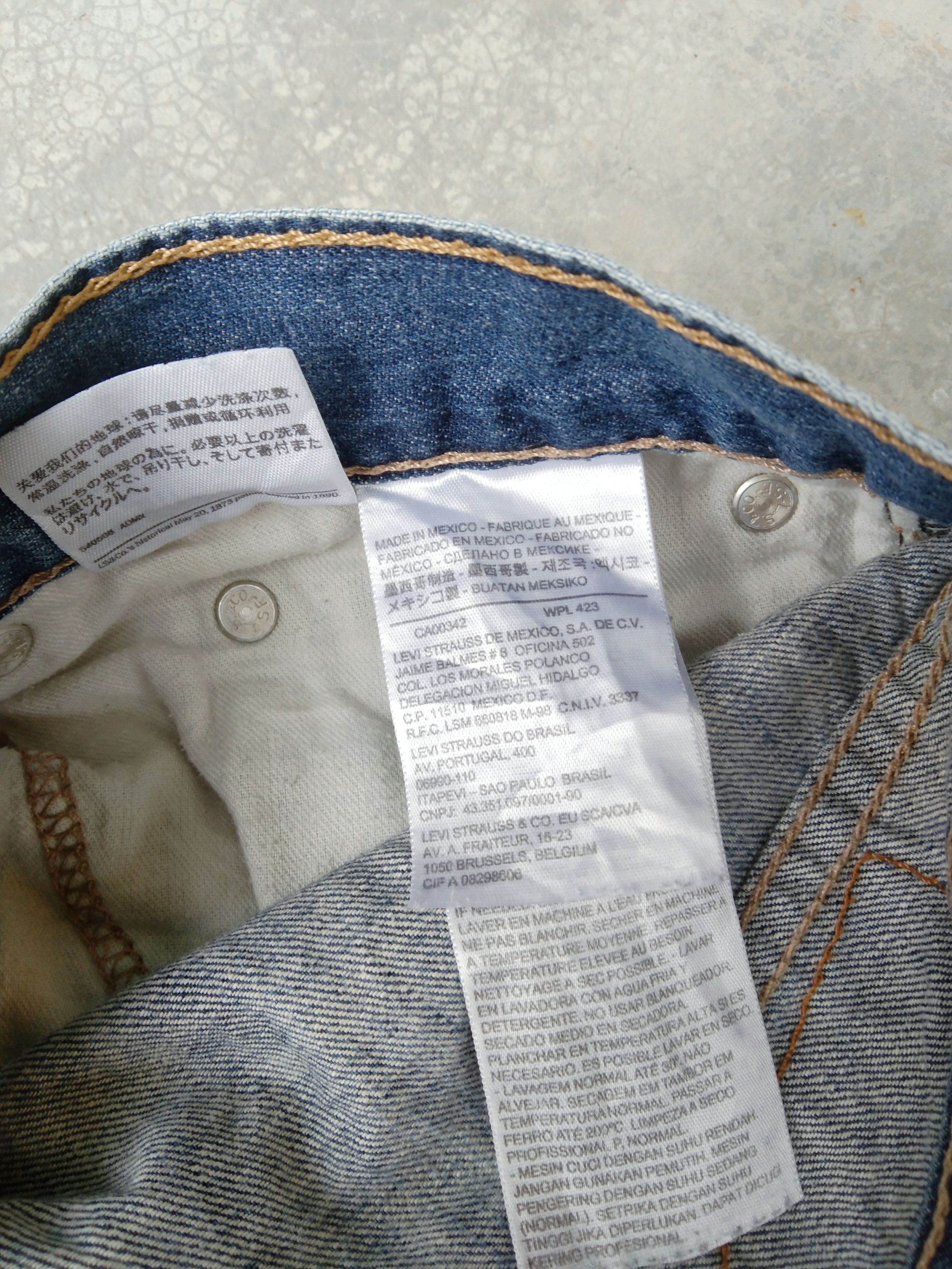 Jean × Levi's × Vintage Vintage Levis 505 Straight Leg Distressed Jeans 36x32 Size US 36 / EU 52 - 7 Thumbnail