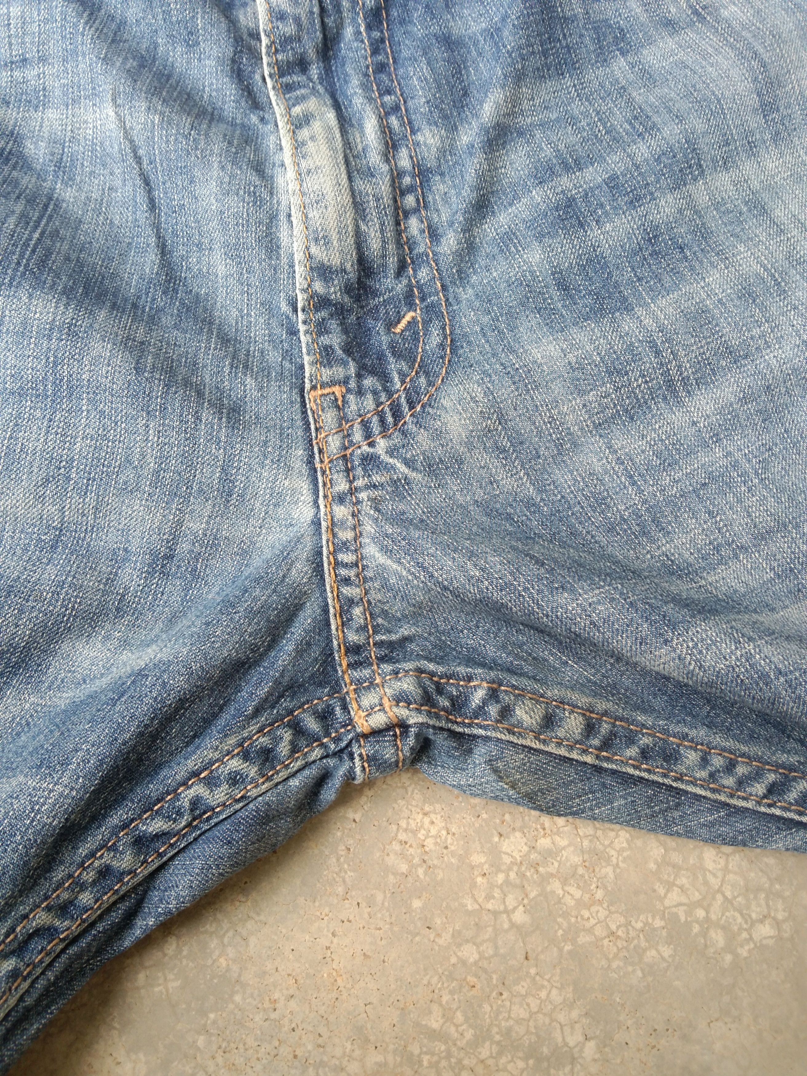 Jean × Levi's × Vintage Vintage Levis 505 Straight Leg Distressed Jeans 36x32 Size US 36 / EU 52 - 6 Thumbnail