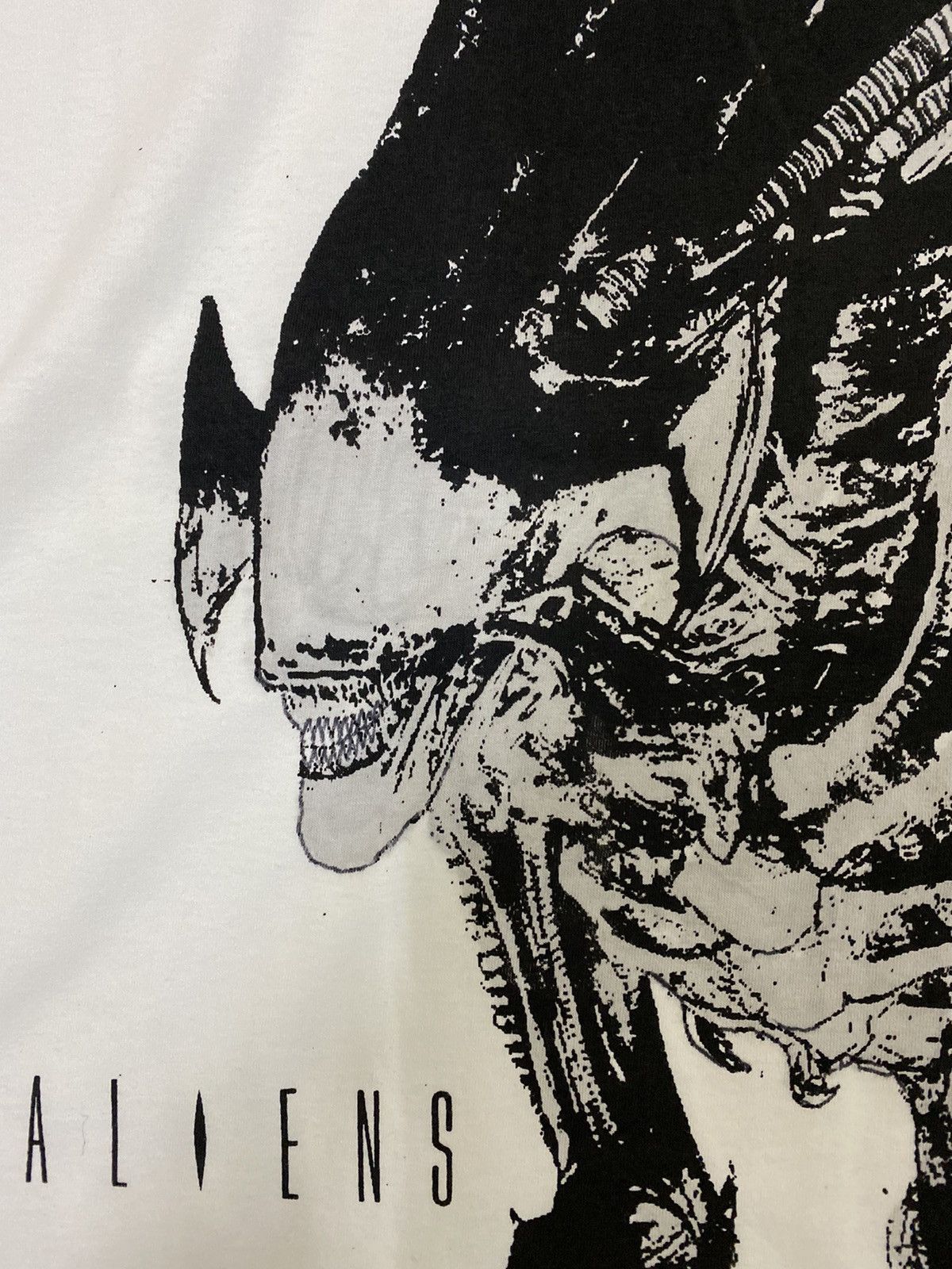 Rap Tees vintage 90s ALIENS movie film horror rare promo t-shirts Size US XL / EU 56 / 4 - 4 Thumbnail