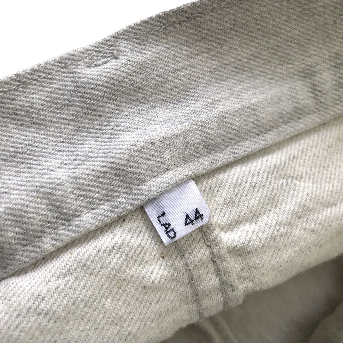Japanese Brand × Lad Musician Lad Musician Japan Off White Greyish Denim Size US 31 - 12 Thumbnail