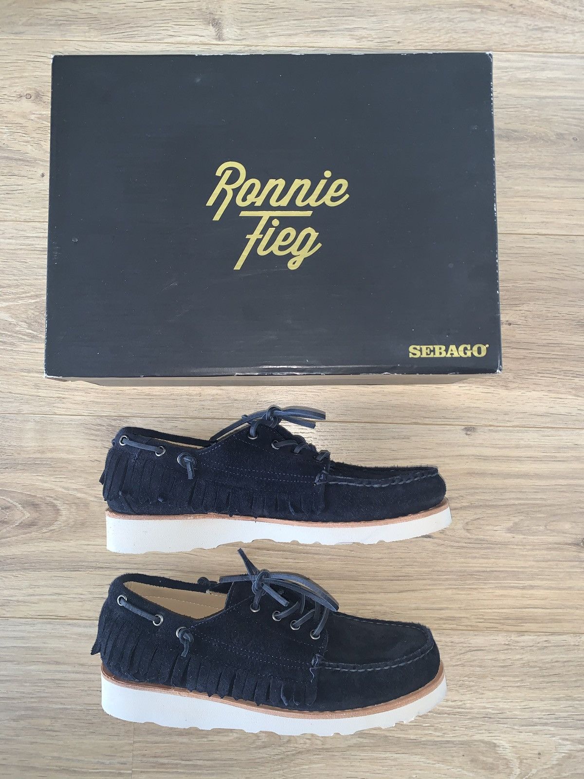 Ronnie fieg x sebago sales