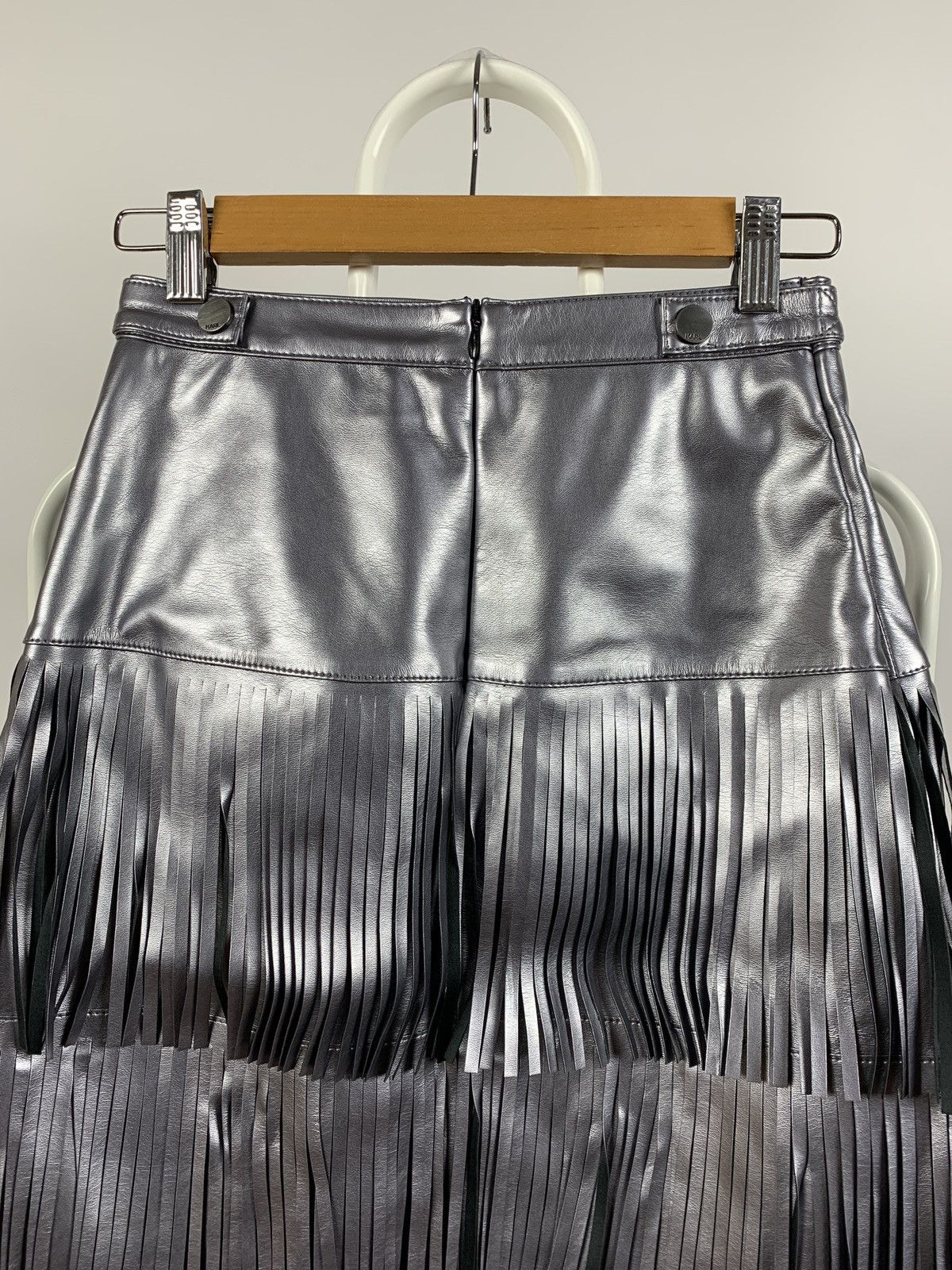 Karl Lagerfeld Karl Lagerfeld Women’s Mini Skirt Size 26" / US 2 / IT 38 - 11 Thumbnail