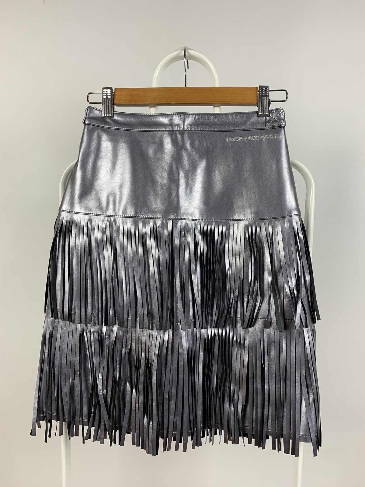 Karl Lagerfeld Karl Lagerfeld Women’s Mini Skirt Size 26" / US 2 / IT 38 - 5 Thumbnail