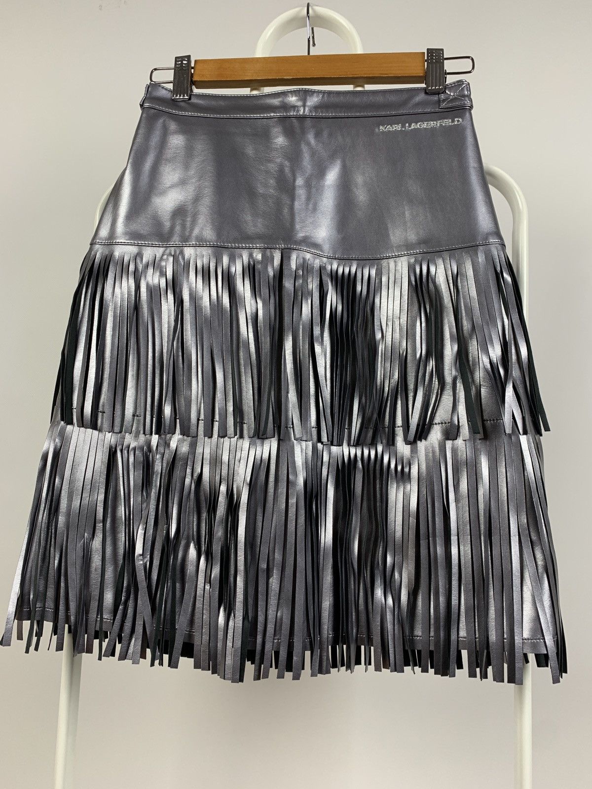 Karl Lagerfeld Karl Lagerfeld Women’s Mini Skirt Size 26" / US 2 / IT 38 - 10 Thumbnail