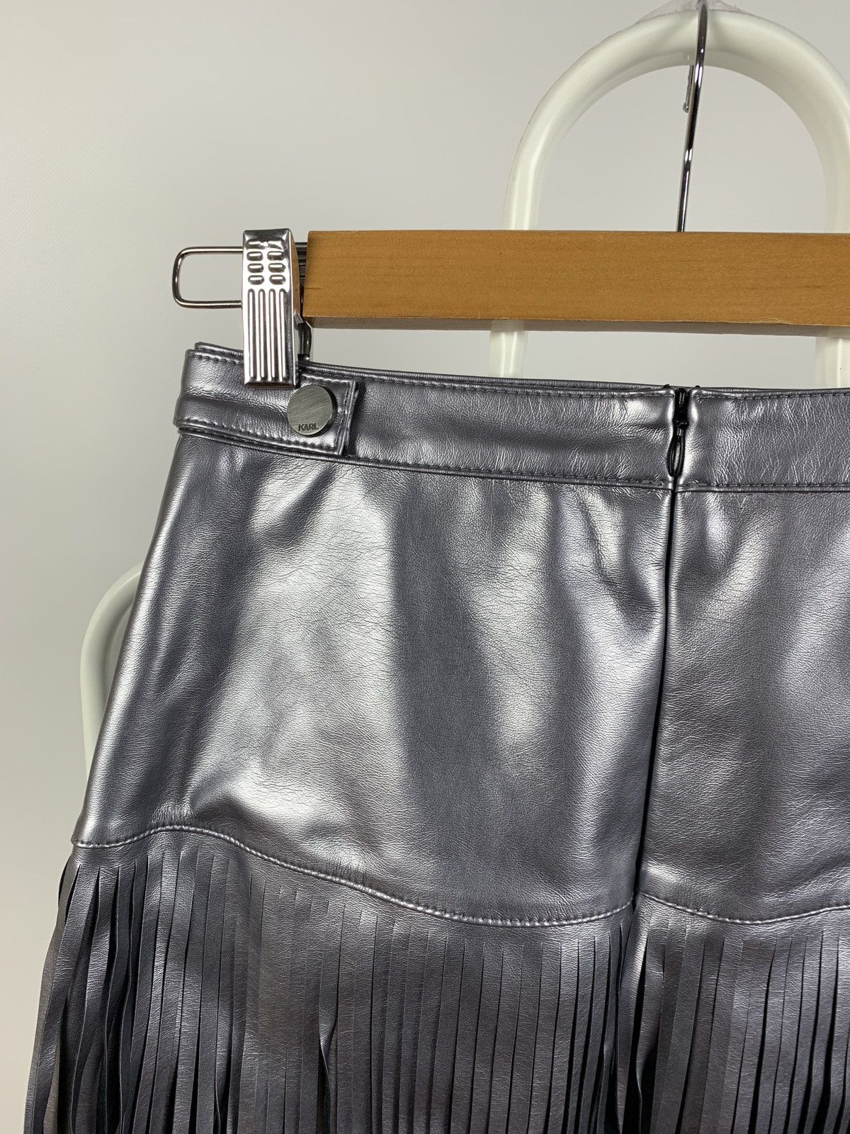 Karl Lagerfeld Karl Lagerfeld Women’s Mini Skirt Size 26" / US 2 / IT 38 - 13 Thumbnail