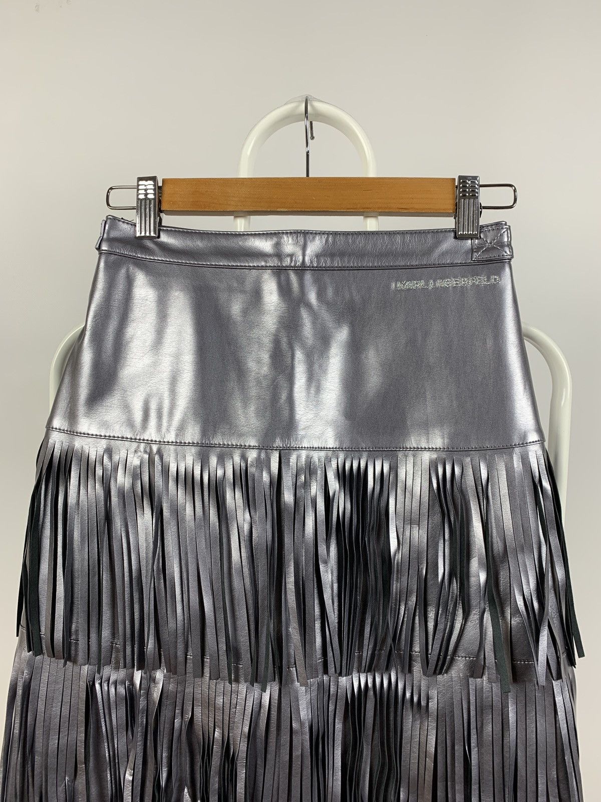 Karl Lagerfeld Karl Lagerfeld Women’s Mini Skirt Size 26" / US 2 / IT 38 - 7 Thumbnail