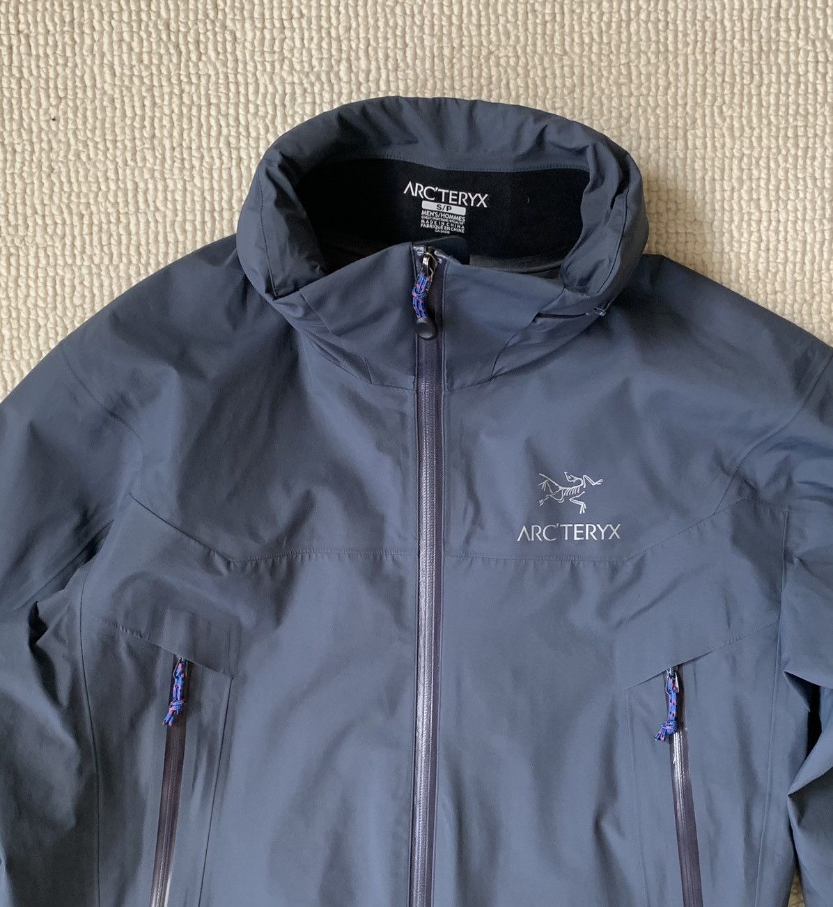 Arc Teryx ARC TERYX GORE TEX TRAVERSE ZETA AR JACKET Grailed