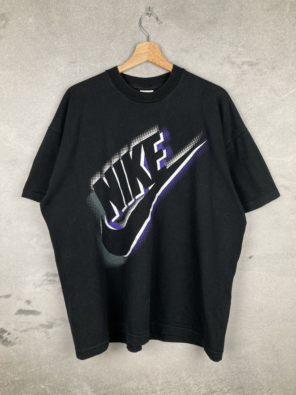 Nike Nike Vintage 90s Single Stitch Big Logo Swoosh T Shirt Size US L / EU 52-54 / 3 - 1 Thumbnail