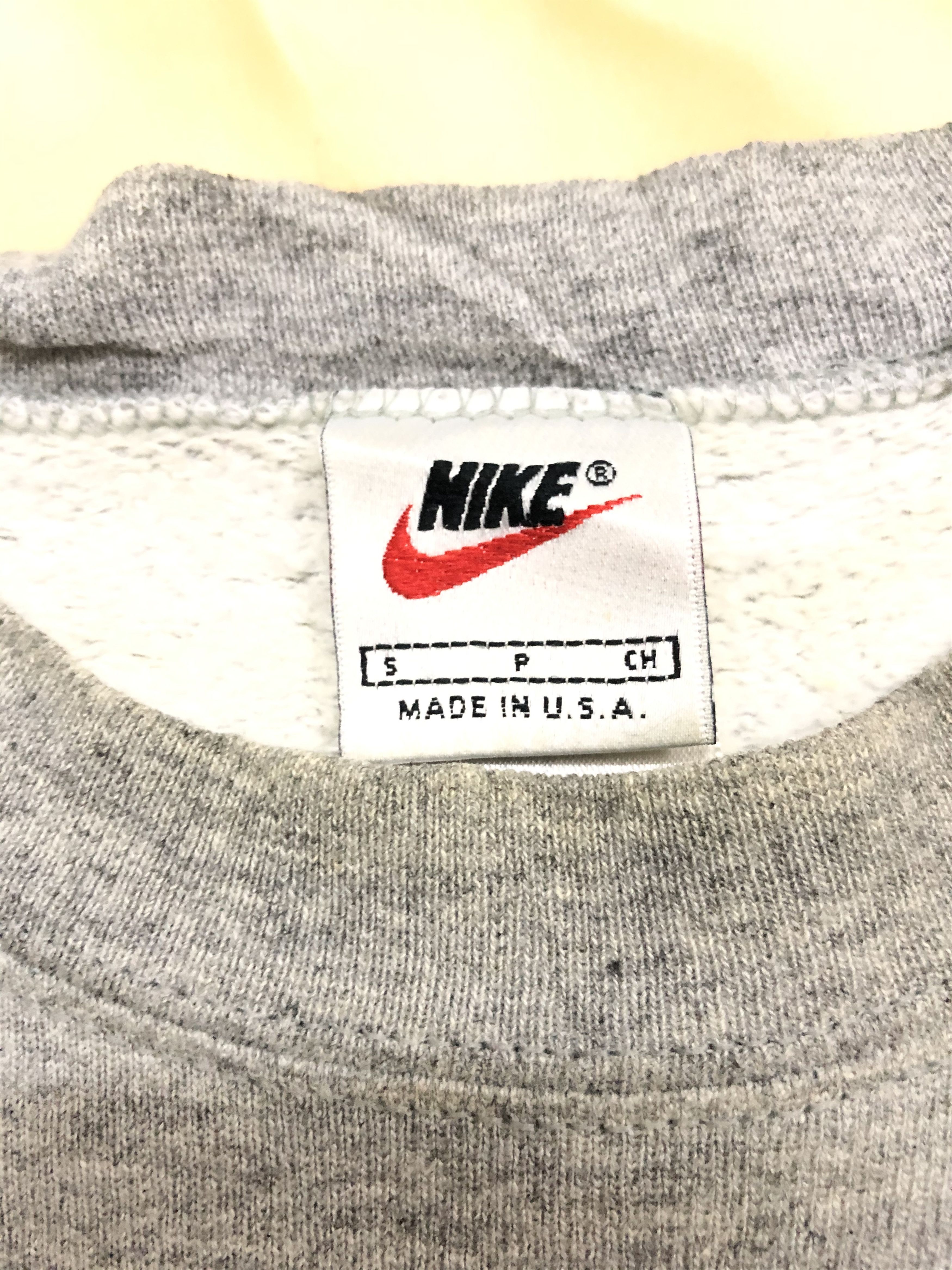 Other Vintage Nike Carolina Football Sweatshirt Biglogo Size M Size US M / EU 48-50 / 2 - 3 Thumbnail