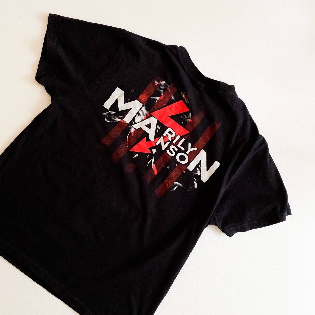 Band Tees × Marilyn Manson × Vintage Marilyn Manson Vintage Double Side Printed Band Tee Y2K Size US M / EU 48-50 / 2 - 2 Thumbnail