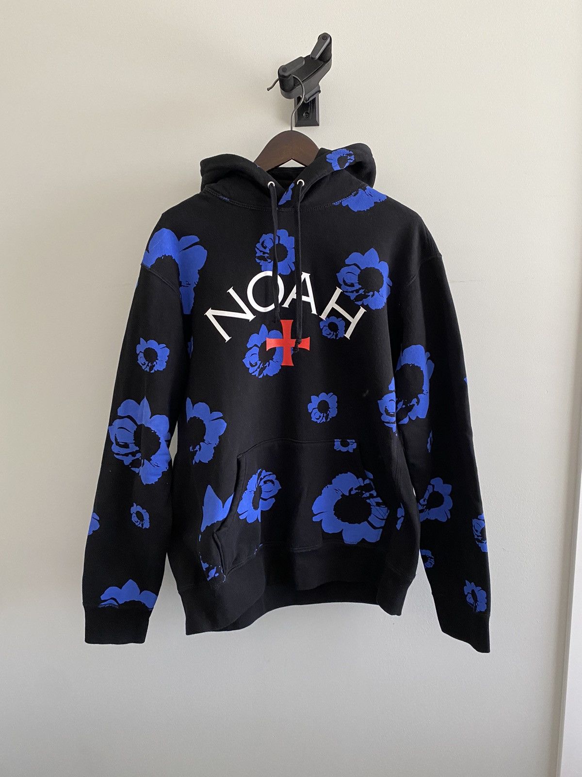 Noah the cure online hoodie