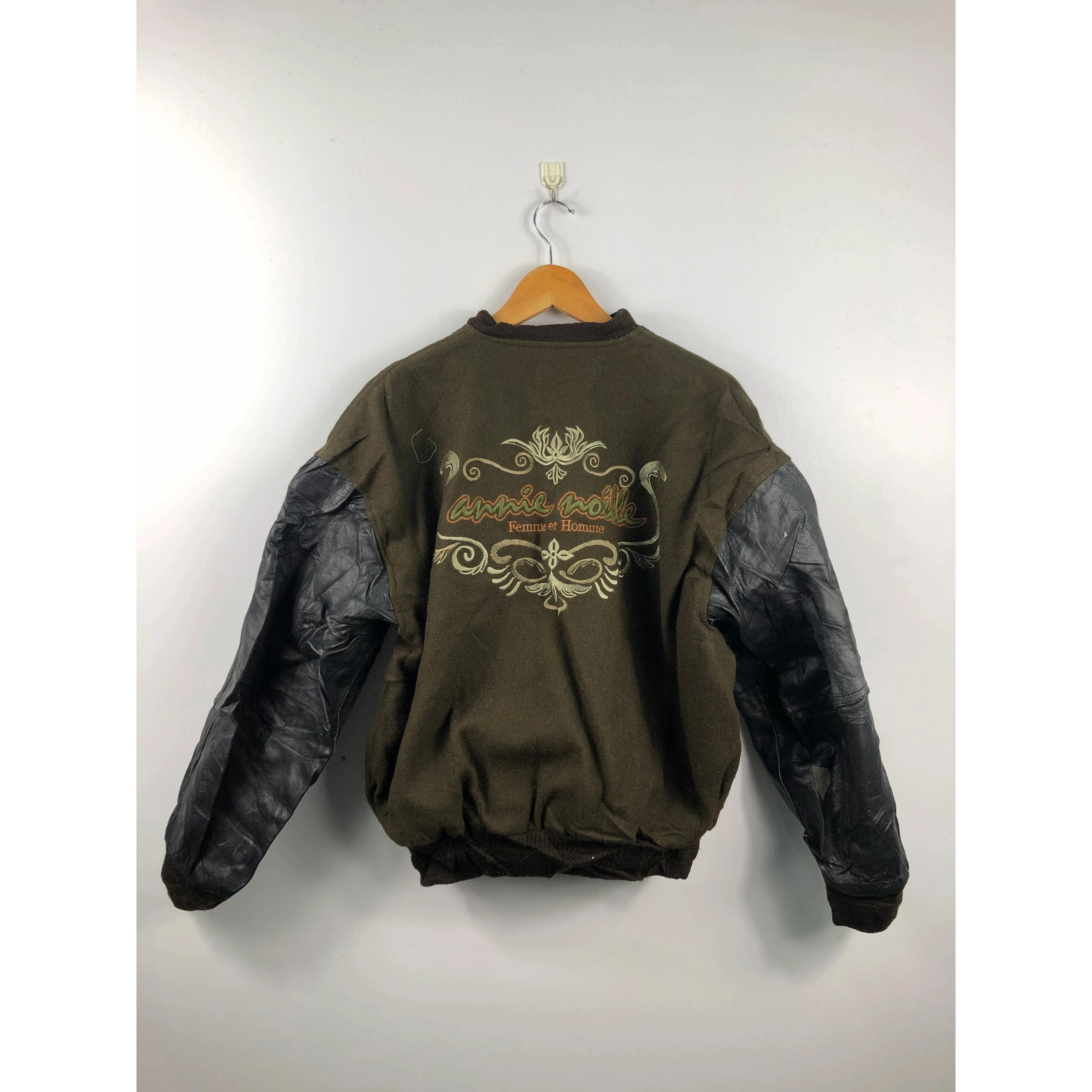 Designer Vintage Japanese Designer Varsity Jacket Leather V0012 Size US M / EU 48-50 / 2 - 1 Thumbnail