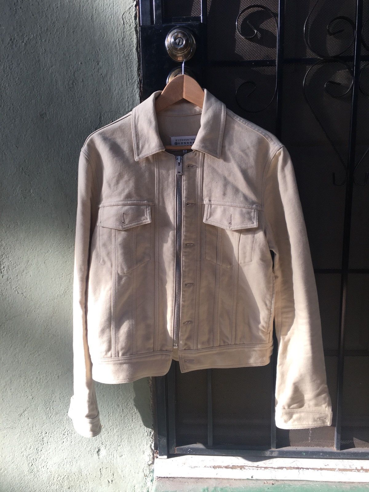 Maison Margiela Beige Denim Jacket Size US L / EU 52-54 / 3 - 1 Thumbnail