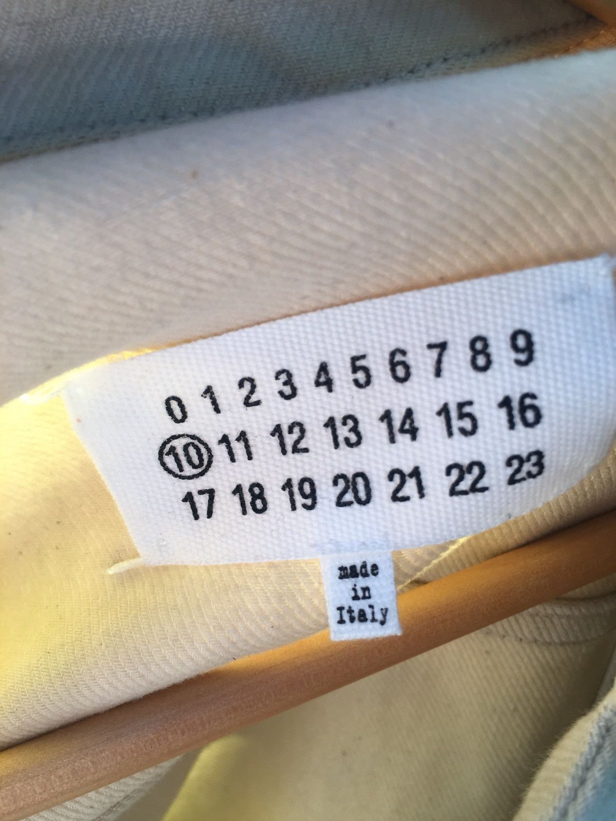 Maison Margiela Beige Denim Jacket Size US L / EU 52-54 / 3 - 8 Thumbnail