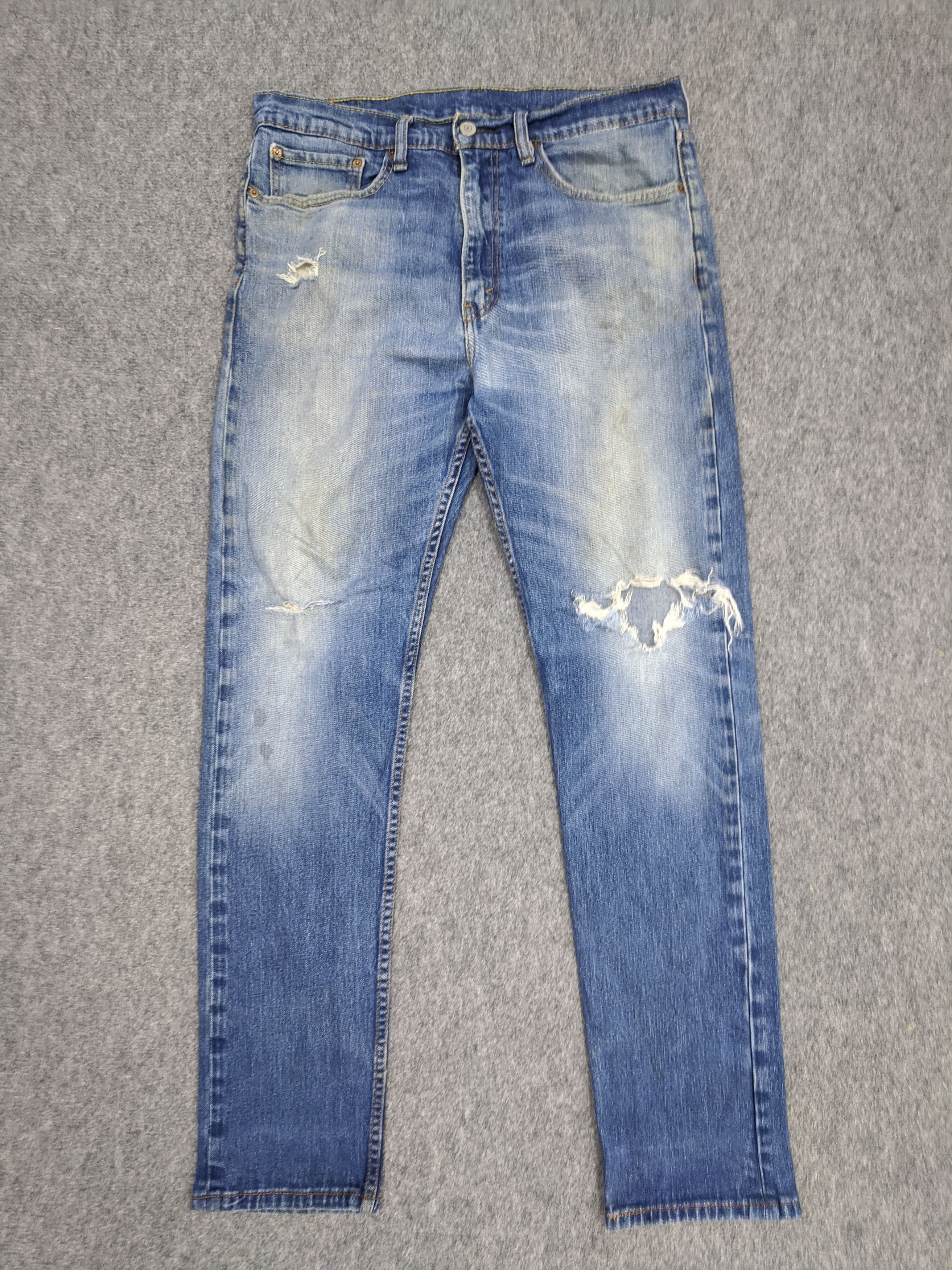 Levi's Vintage Levis Jeans DP0906 Size US 35 - 1 Thumbnail