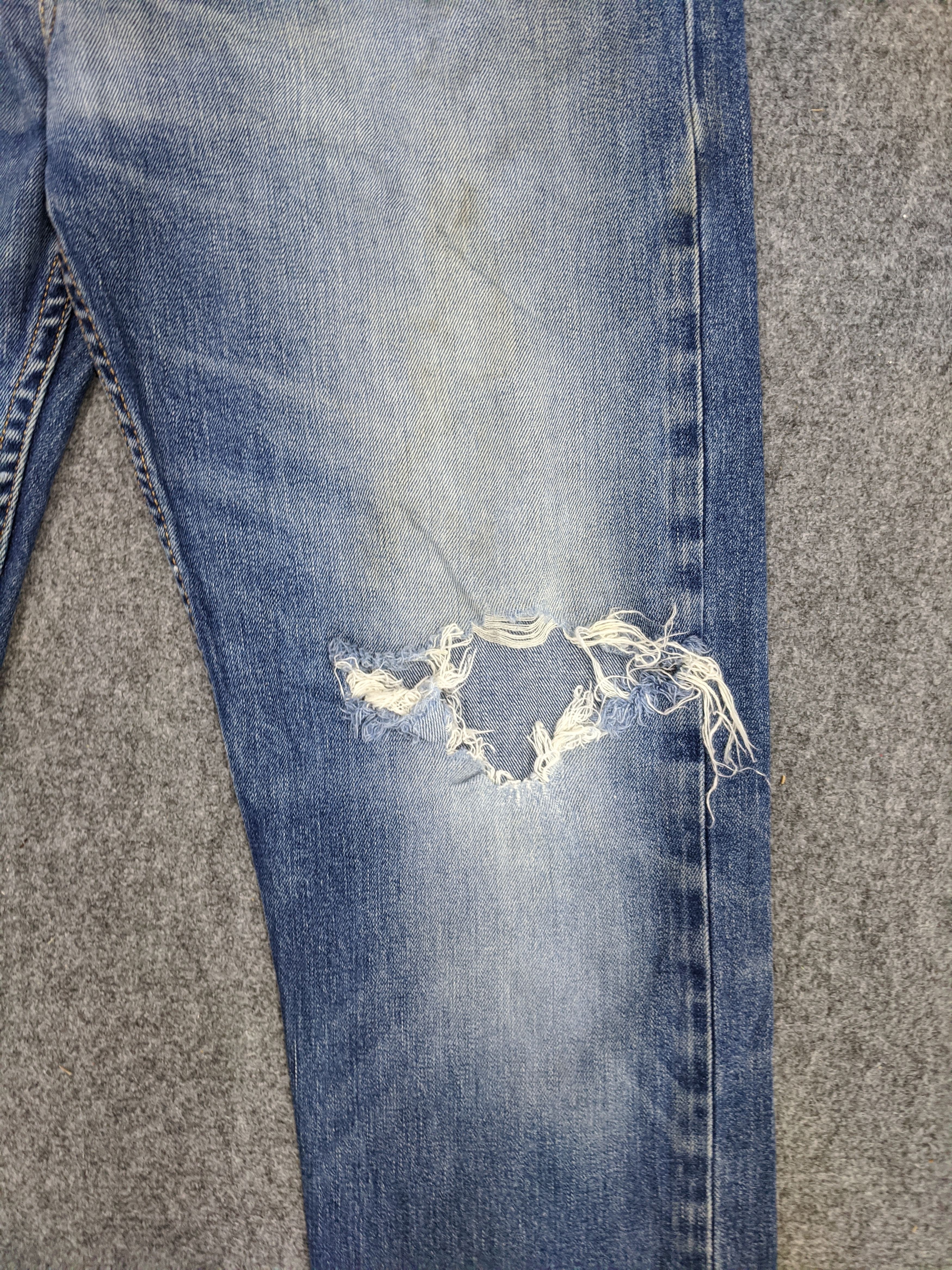 Levi's Vintage Levis Jeans DP0906 Size US 35 - 11 Thumbnail