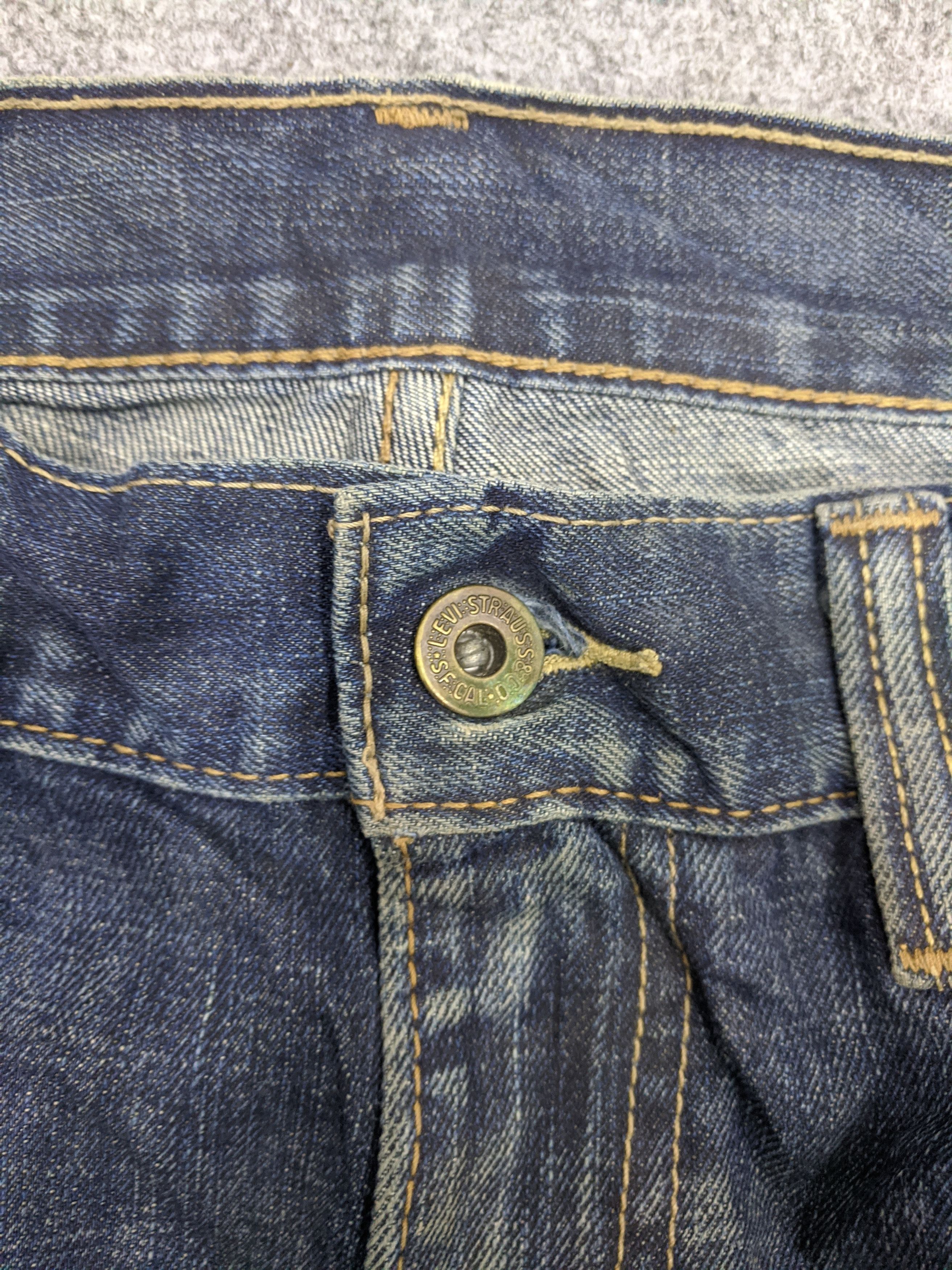 Levi's Vintage Levis 511 Jeans DP0903 Size US 35 - 9 Thumbnail