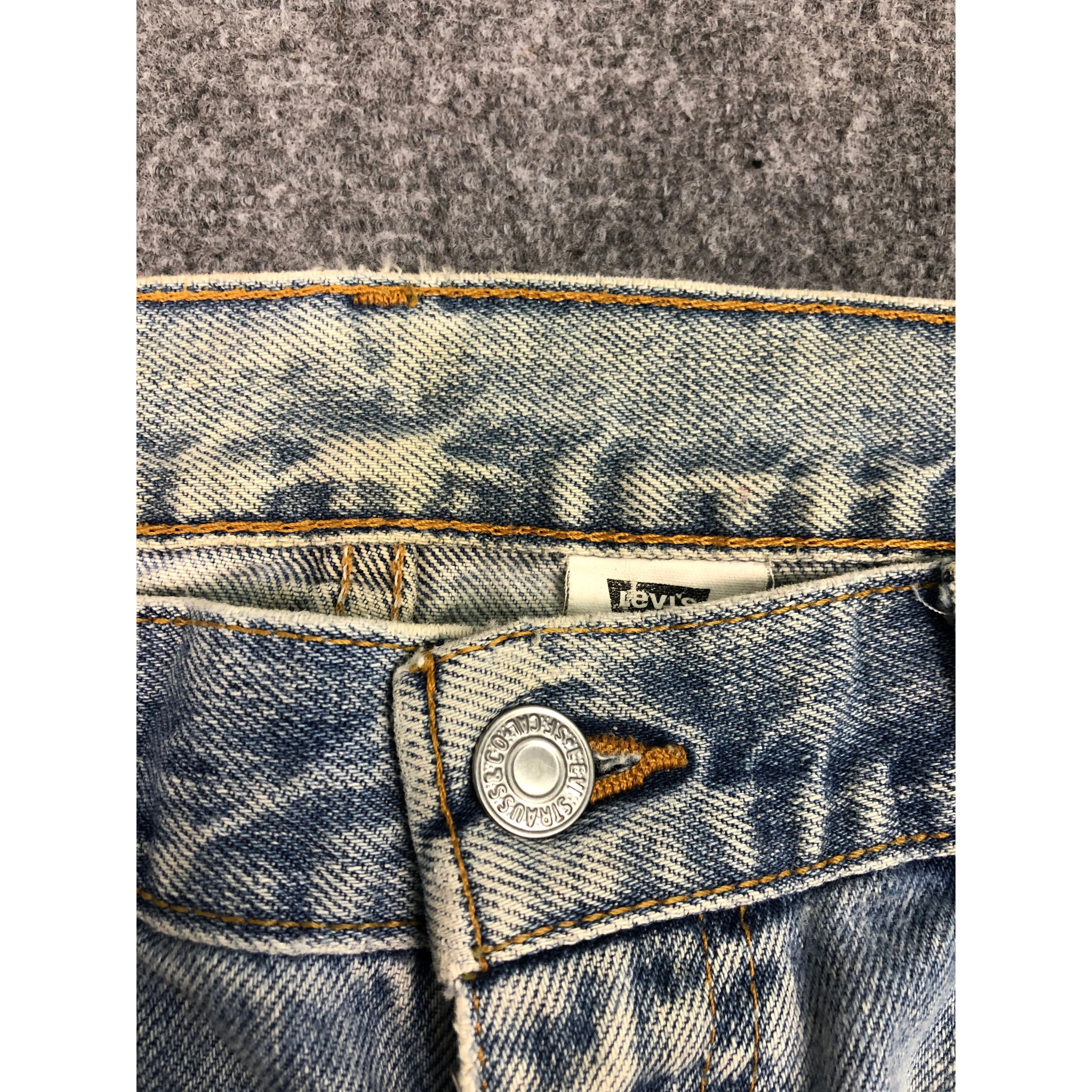 Levi's Vintage 90s Levis 550 Jeans Lightwash DP0418 Size US 36 / EU 52 - 6 Thumbnail