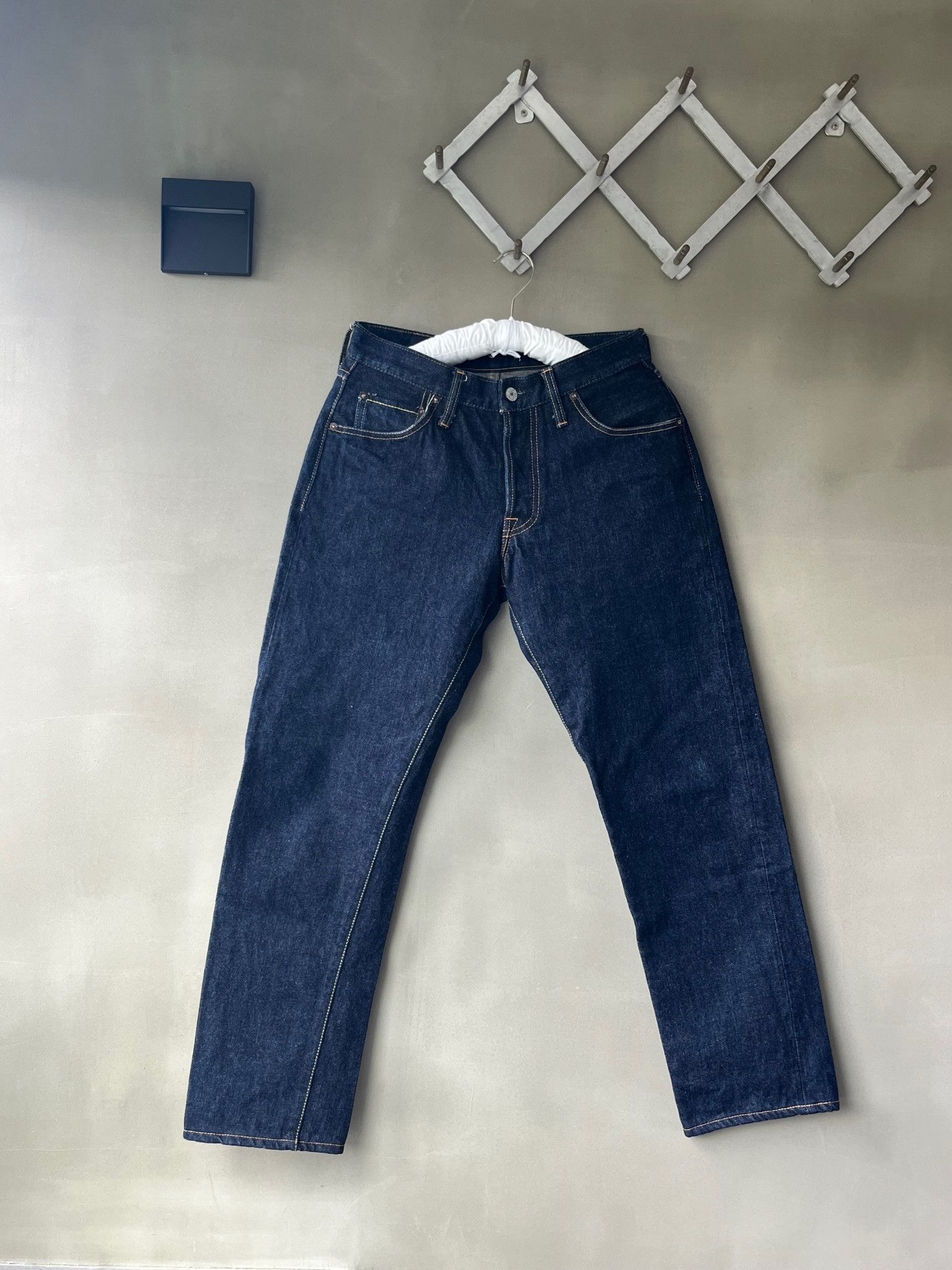 UES Clothing Early Version UES Japan Made 400T Tapered Selvedge Jeans Size US 29 - 14 Thumbnail