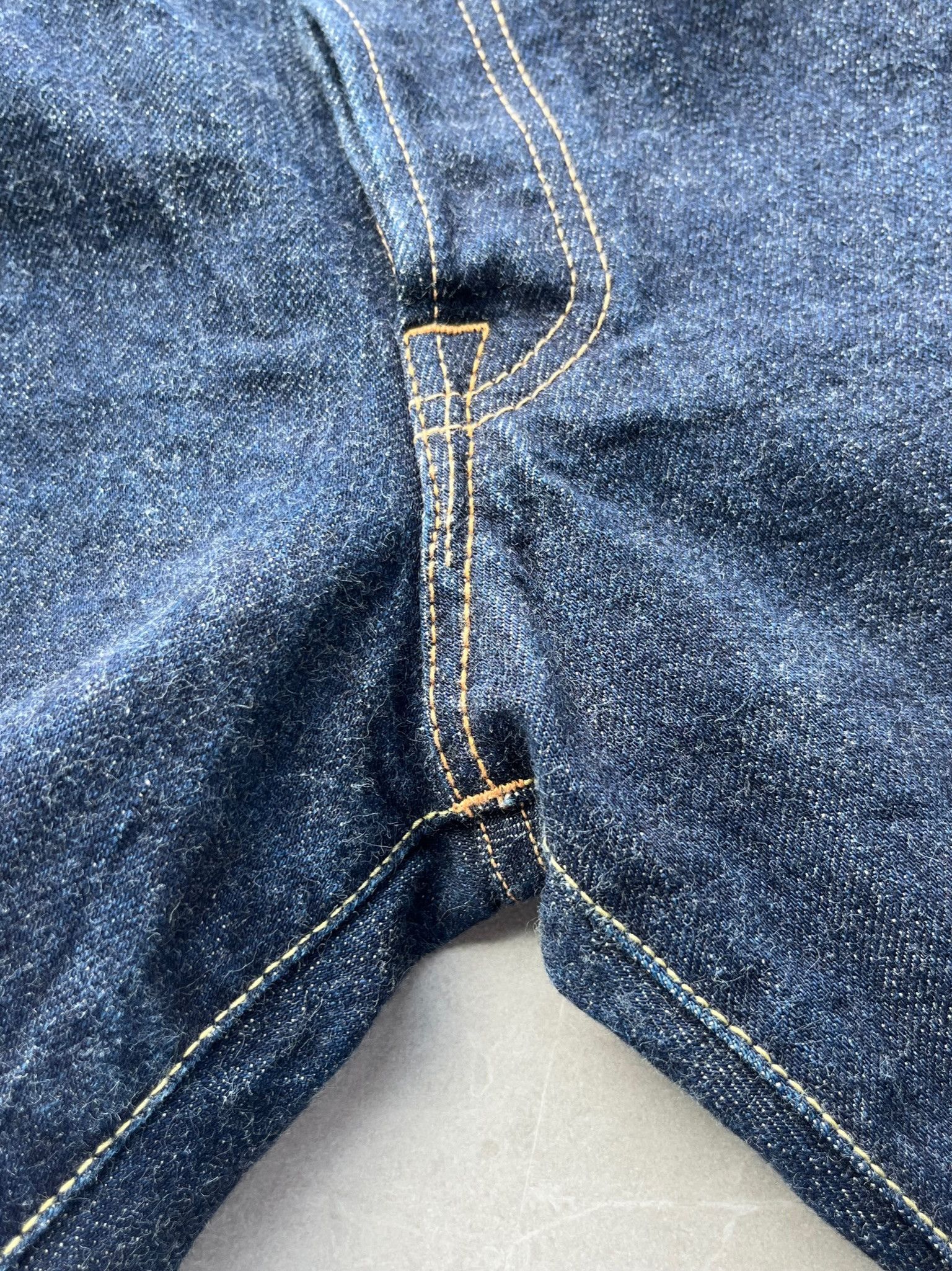 UES Clothing Early Version UES Japan Made 400T Tapered Selvedge Jeans Size US 29 - 18 Thumbnail