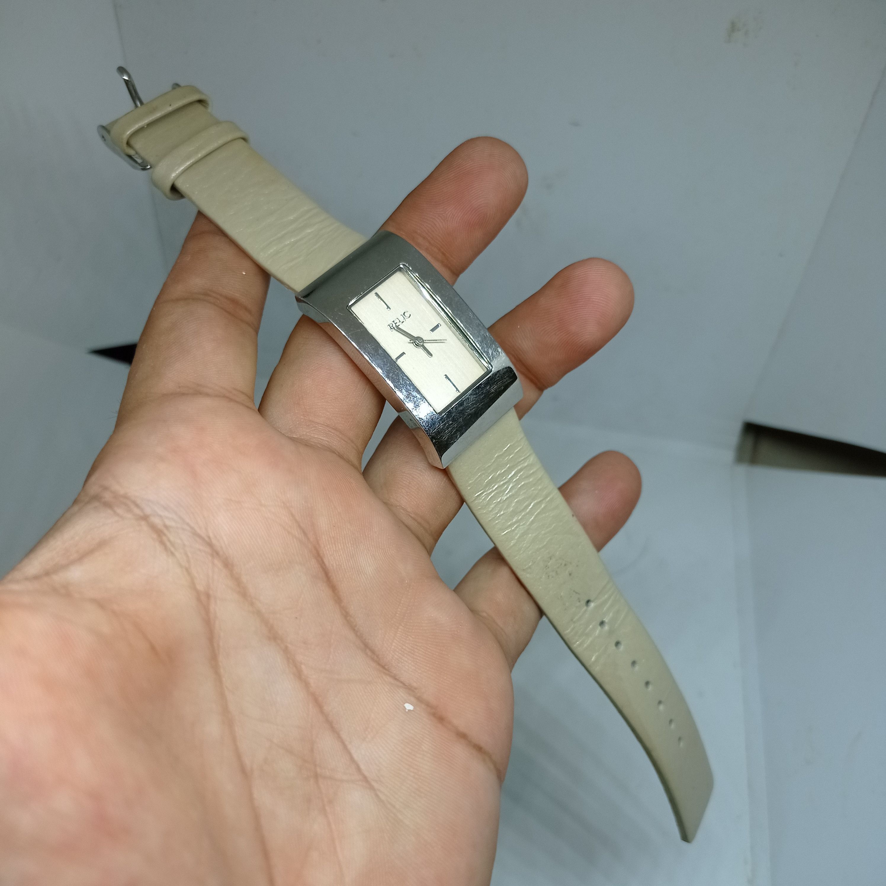 Relic RETRO WATCH BY RELIC (ZR35094). JAPAN ENGINE. Size ONE SIZE - 5 Thumbnail