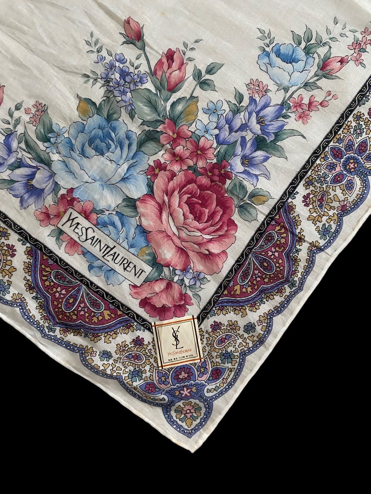 Yves Saint Laurent YSL HANDKERCHIEF NECKERCHIEF design Flowers Size ONE SIZE - 7 Thumbnail