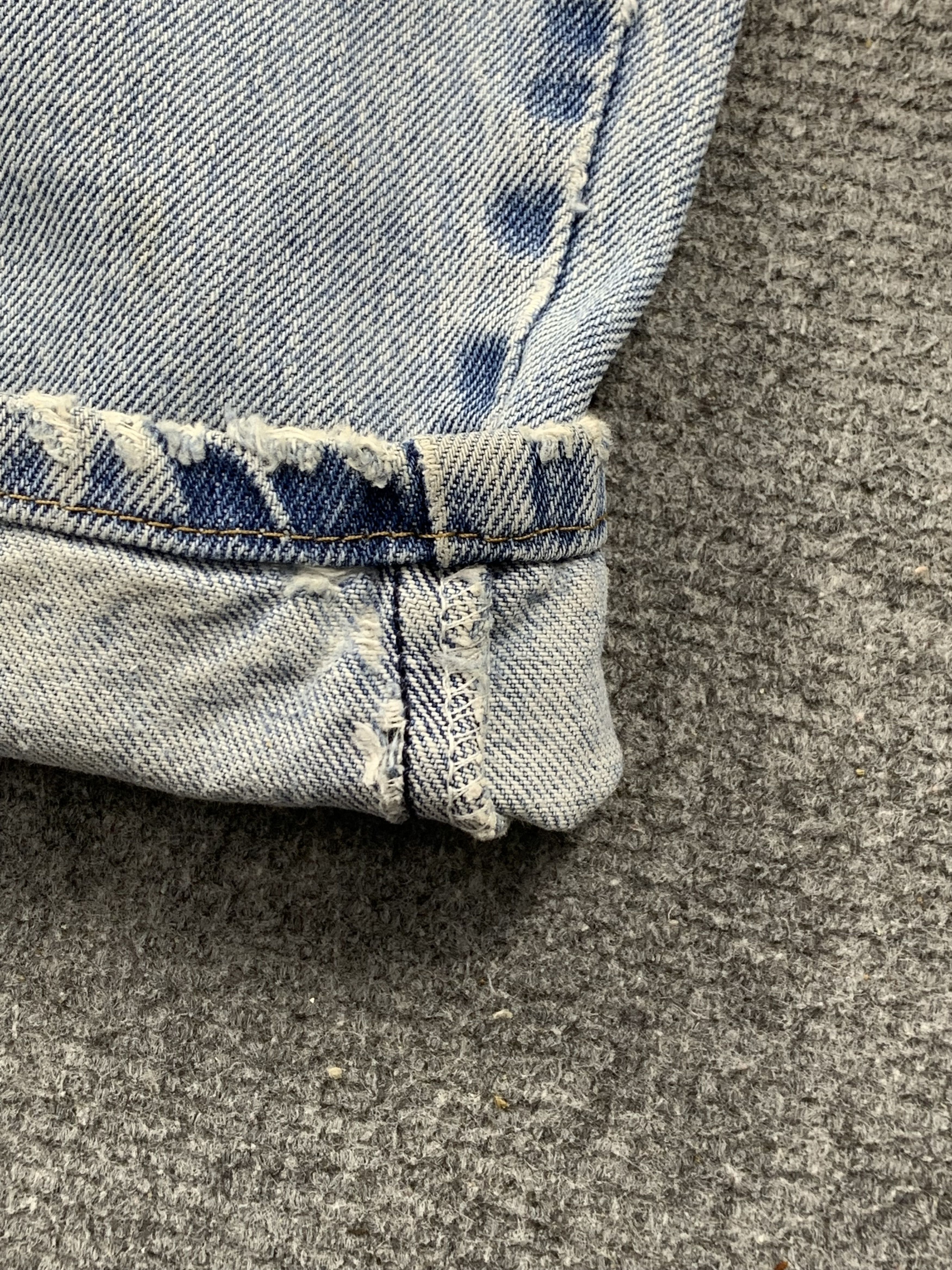 Levi's Vintage Levis 560 Light Wash Jeans DP2114 Size US 32 / EU 48 - 15 Thumbnail