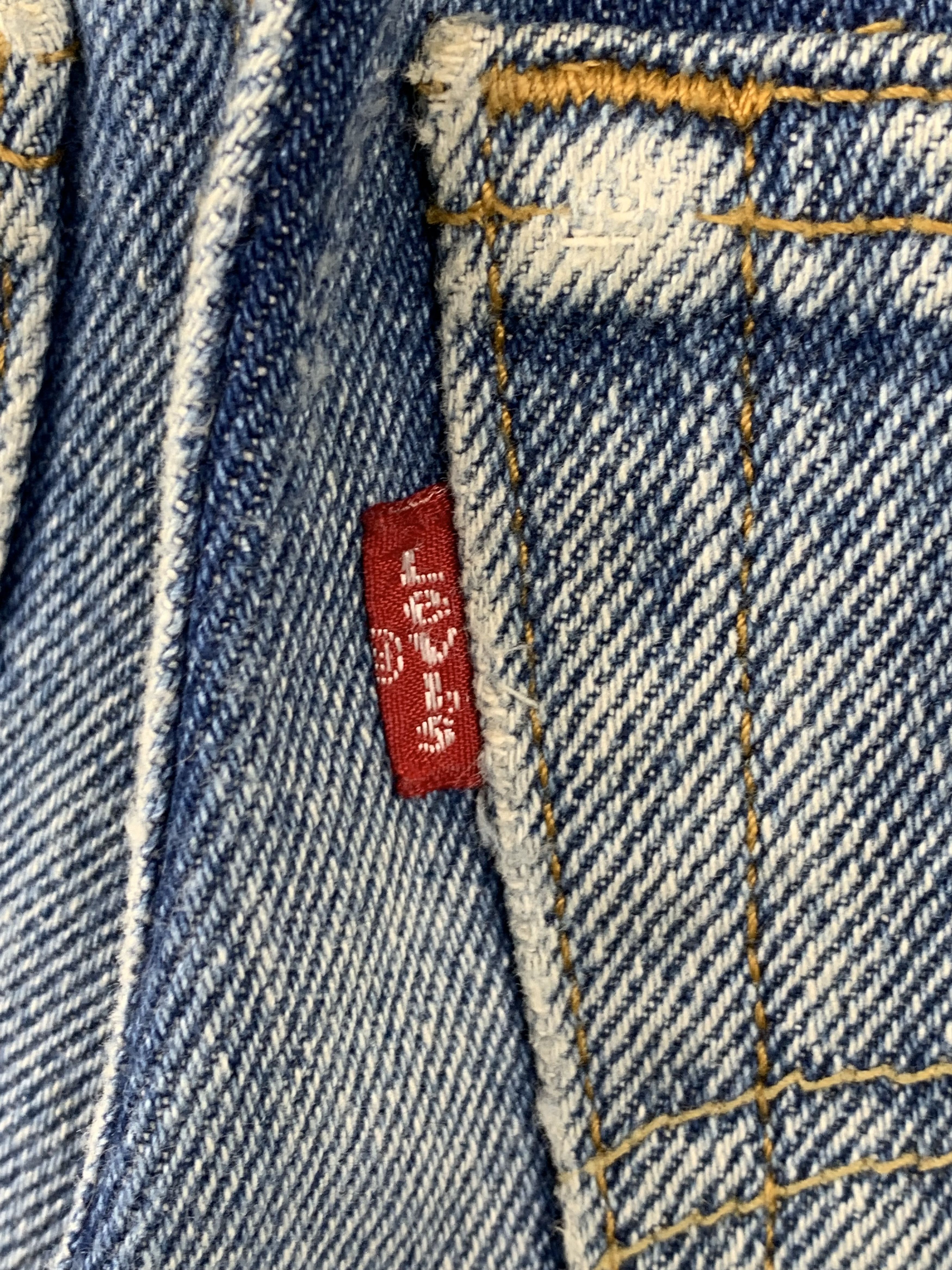 Levi's Vintage Levis 550 Faded Blue Jeans DP2116 Size US 26 / EU 42 - 8 Thumbnail
