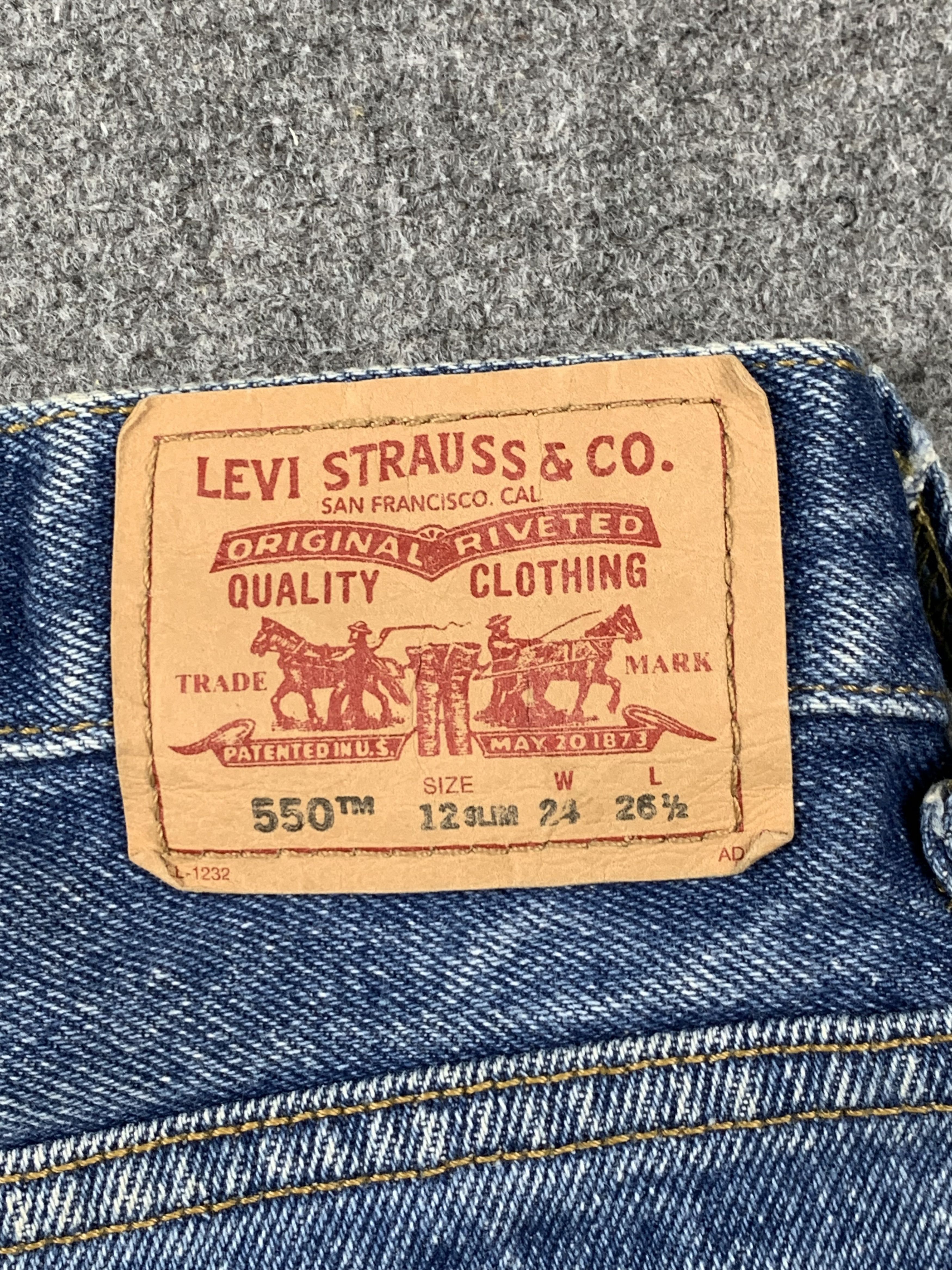 Levi's Vintage Levis 550 Faded Blue Jeans DP2116 Size US 26 / EU 42 - 5 Thumbnail