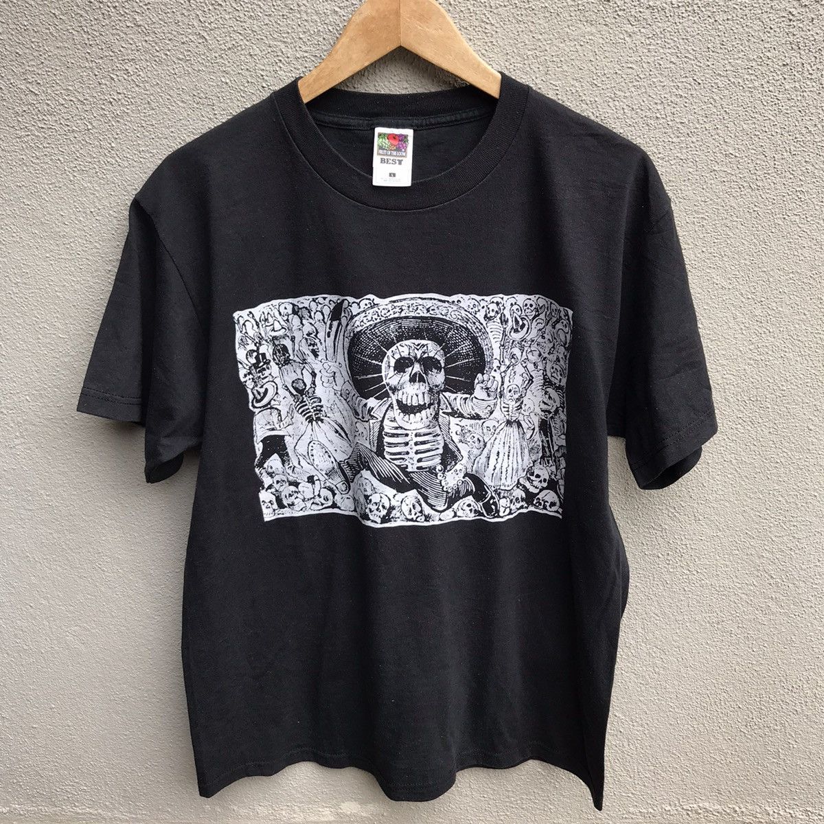 Band Tees Vintage JOSE GUADALUPE POSADA art tee skulls Size US L / EU 52-54 / 3 - 2 Thumbnail