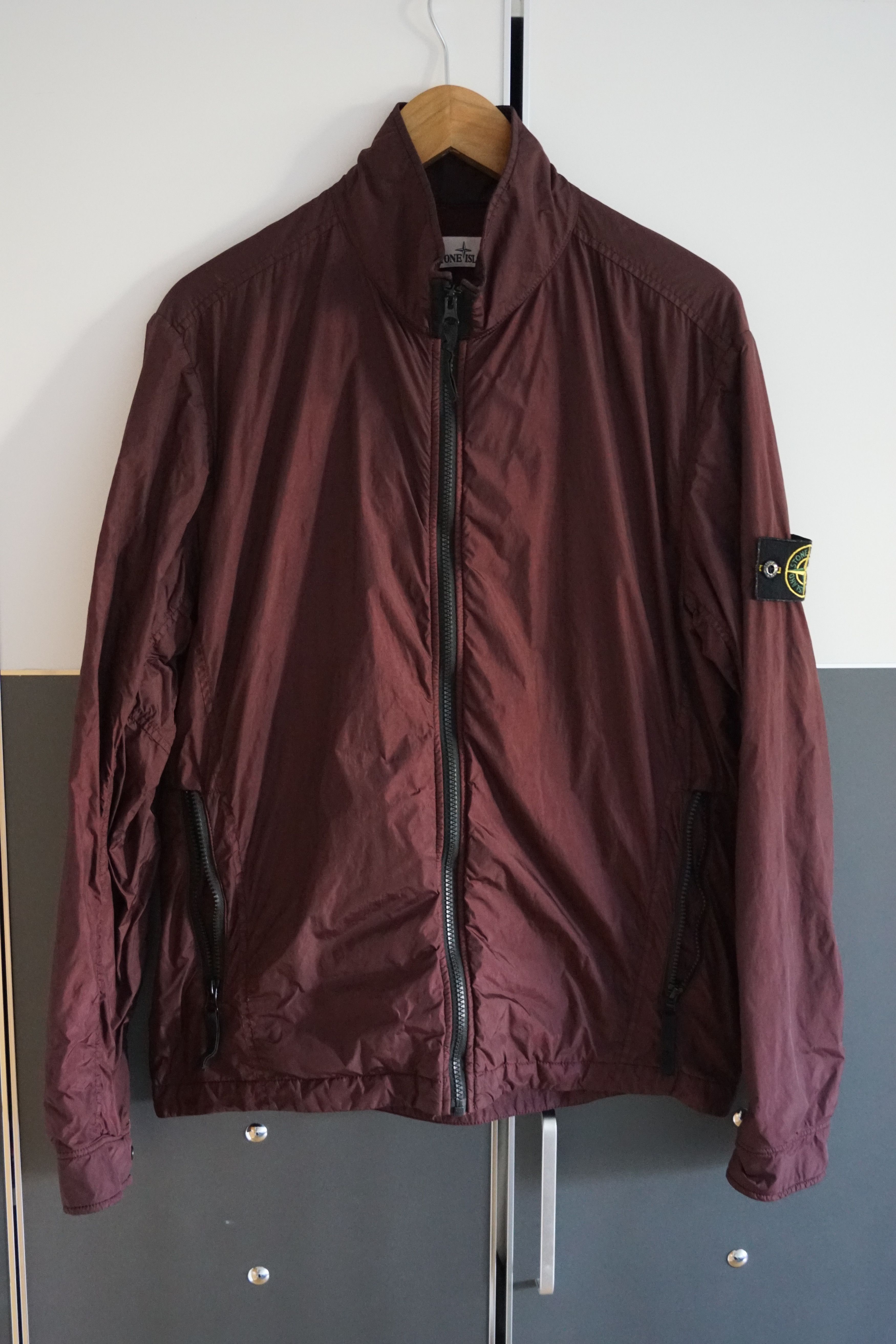 Stone Island Bordeaux red Stone Island Jackt Size US M / EU 48-50 / 2 - 1 Thumbnail