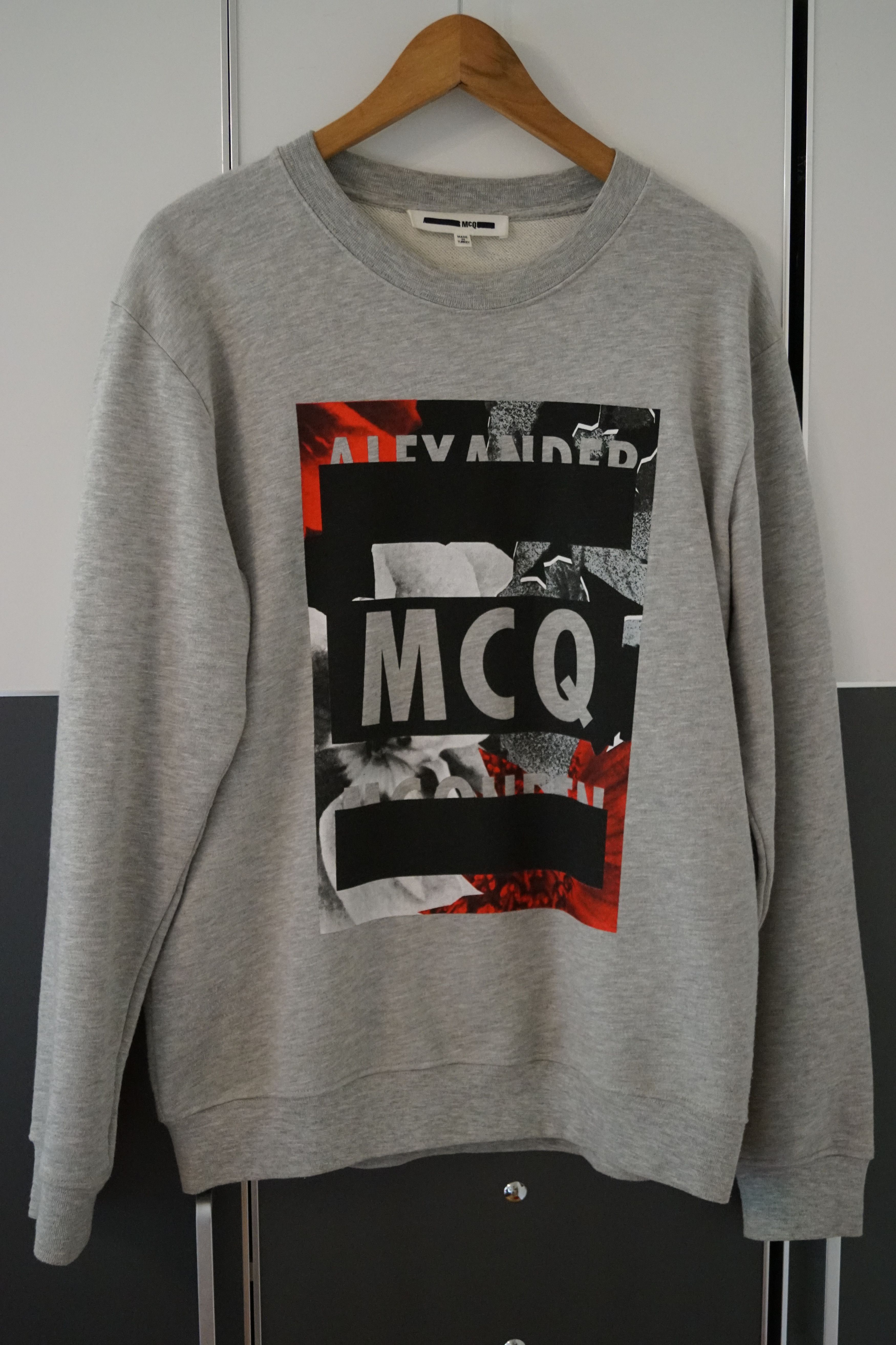 Alexander McQueen Alexander McQueen Logo Sweatshirt Size US M / EU 48-50 / 2 - 1 Thumbnail