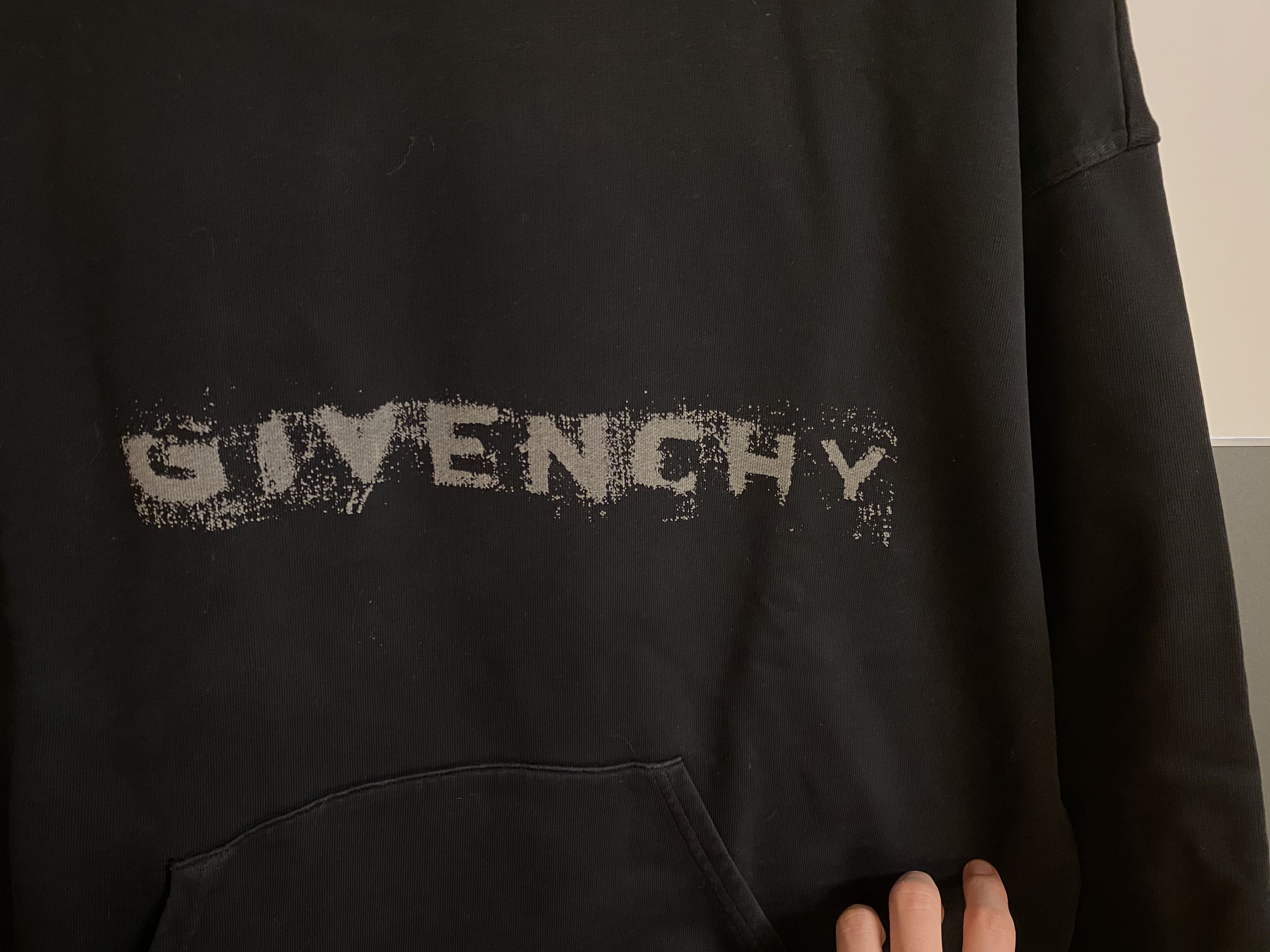 Givenchy Givenchy Logo-Print Hoodie Size US XL / EU 56 / 4 - 2 Thumbnail