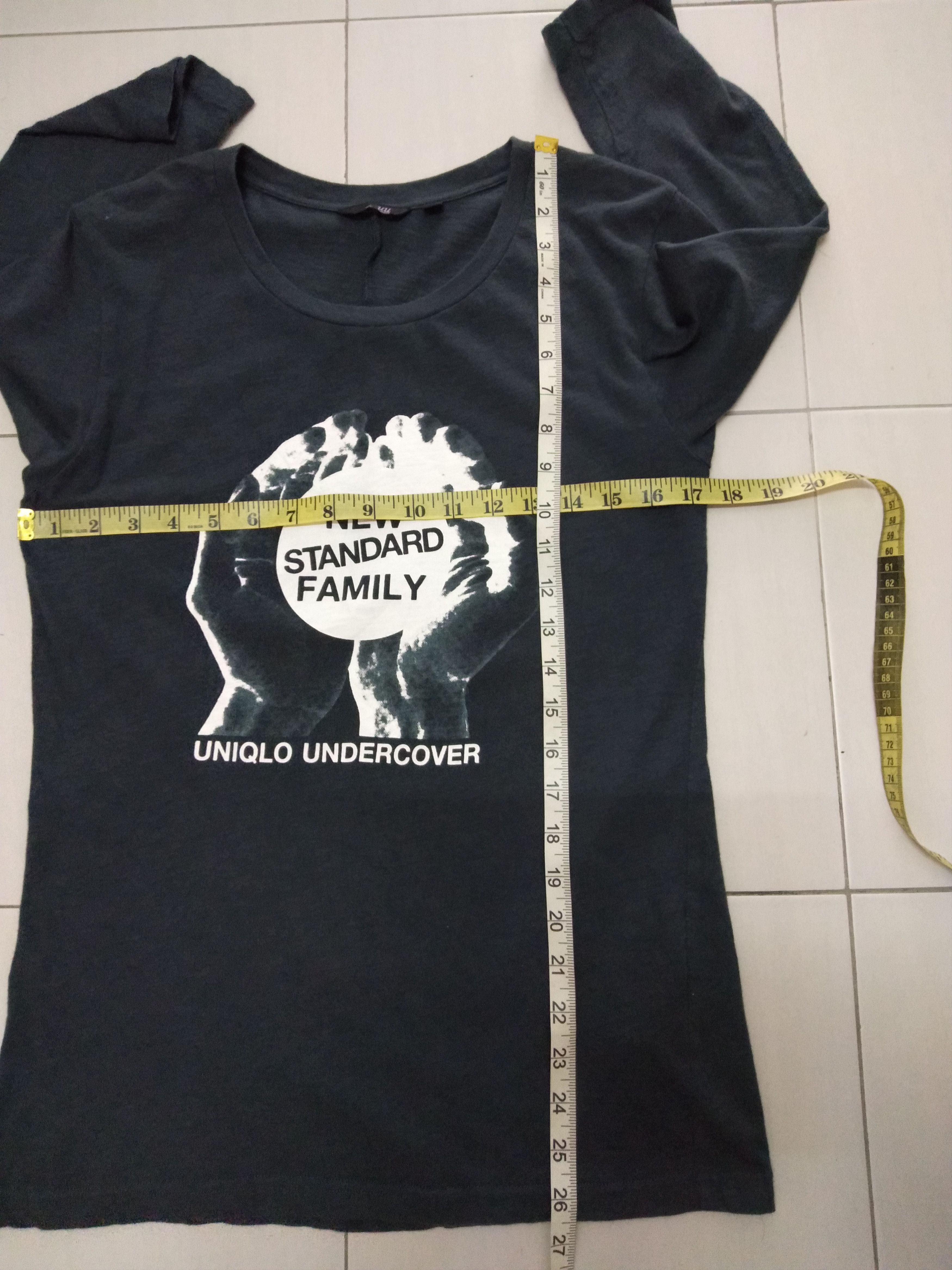 Undercover × Uniqlo 3quater t-shirt uniqlo undercover uu Size US S / EU 44-46 / 1 - 7 Thumbnail