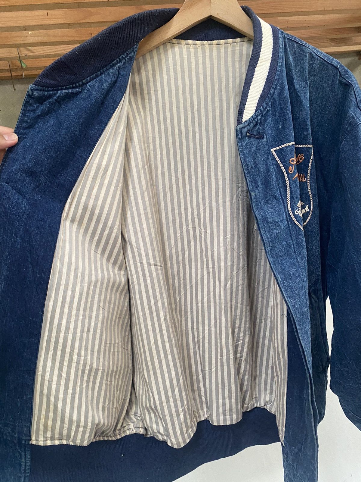 ABAHOUSE Vintage Abahouse Denim Bombers Jacket Embroidered Logo Size US M / EU 48-50 / 2 - 12 Thumbnail