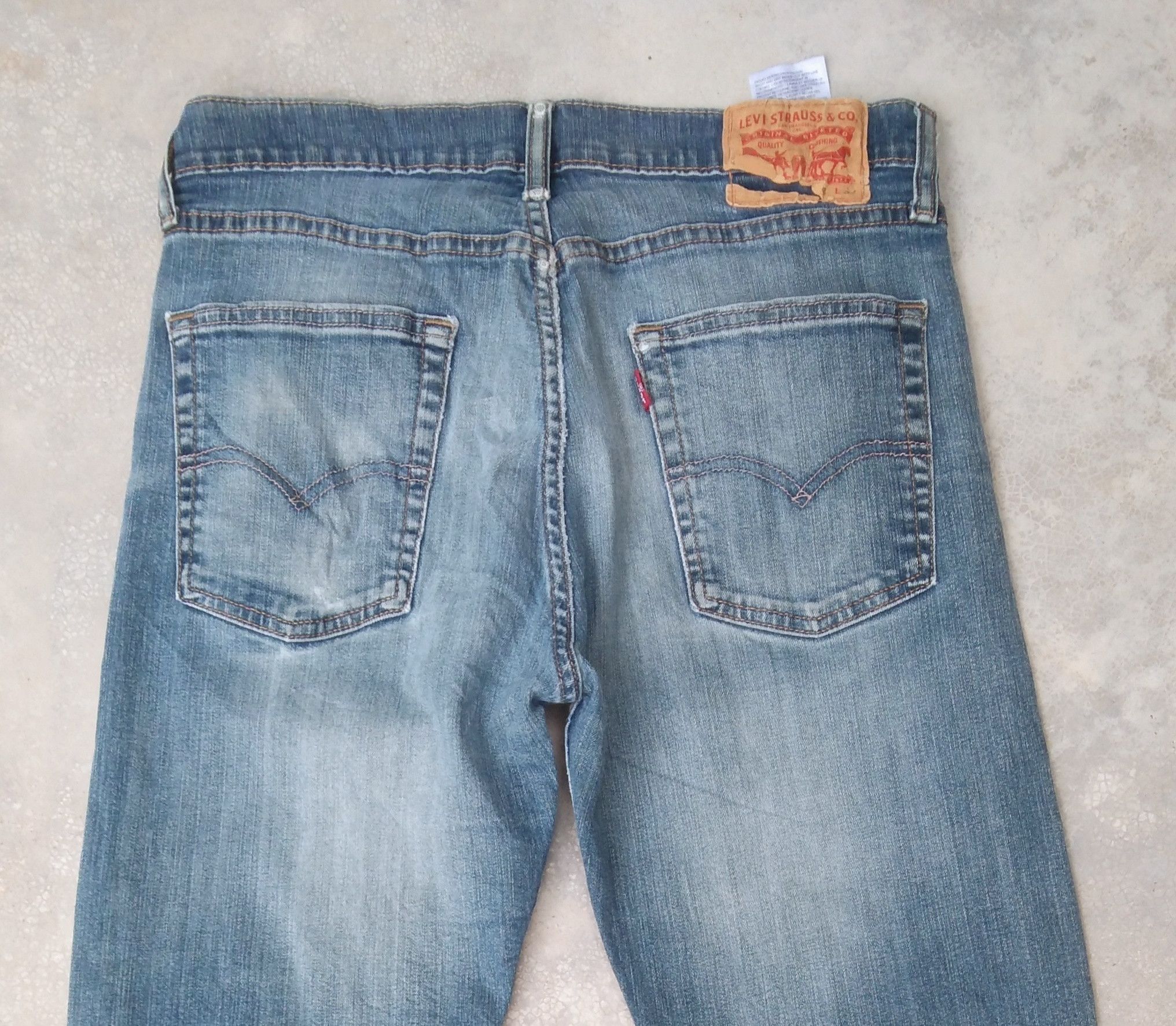 Jean × Levi's × Vintage Vintage Levis Jeans Faded Distressed Denim 31x30.5 Size US 31 - 3 Thumbnail
