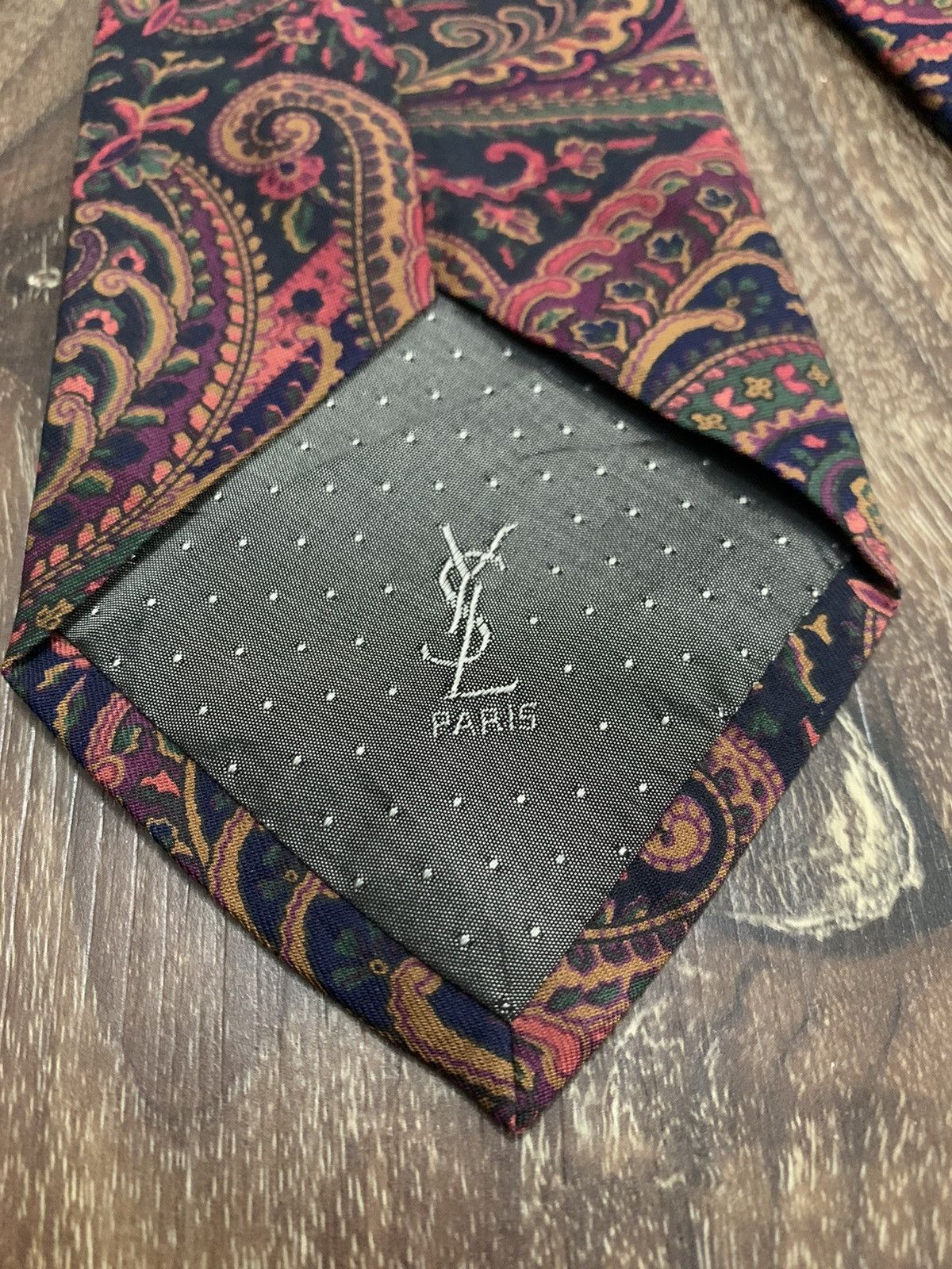 Yves Saint Laurent YSL Yves Saint Laurent Paisley Printed Design Tie Size ONE SIZE - 6 Thumbnail