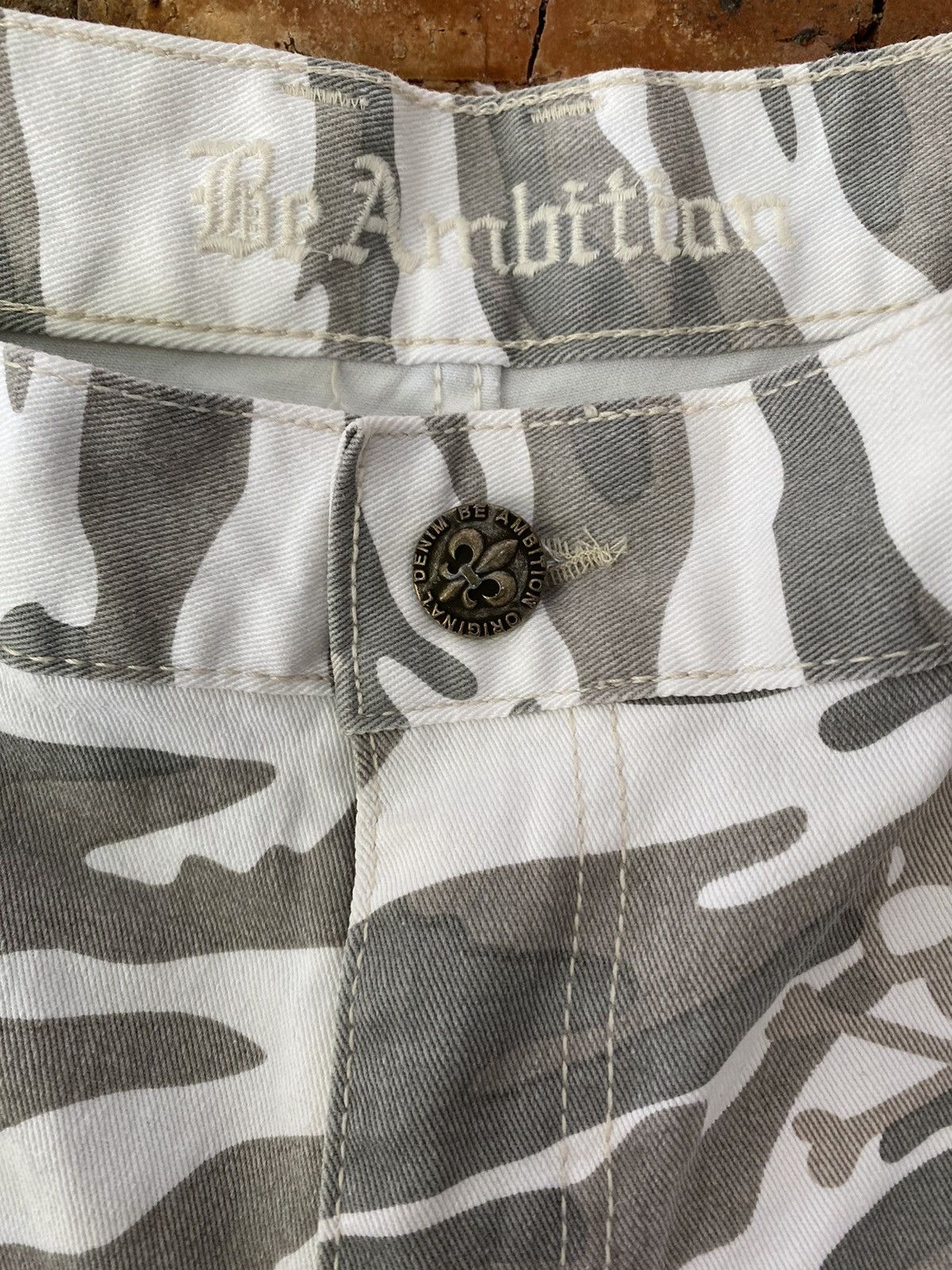 Japanese Brand BE Ambition Japan Cross, Skull and camo Hagi rider pants Size US 37 - 5 Thumbnail